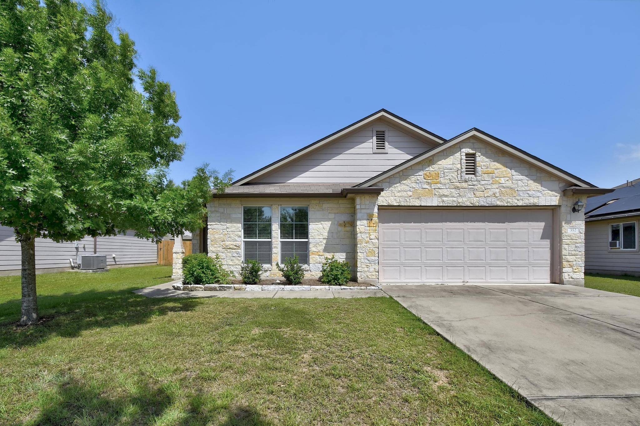 352 Voyager CV, Kyle, TX 78640