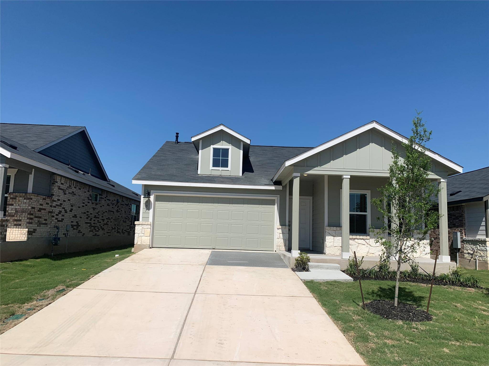 137 Sormonne LOOP, Kyle, TX 78640