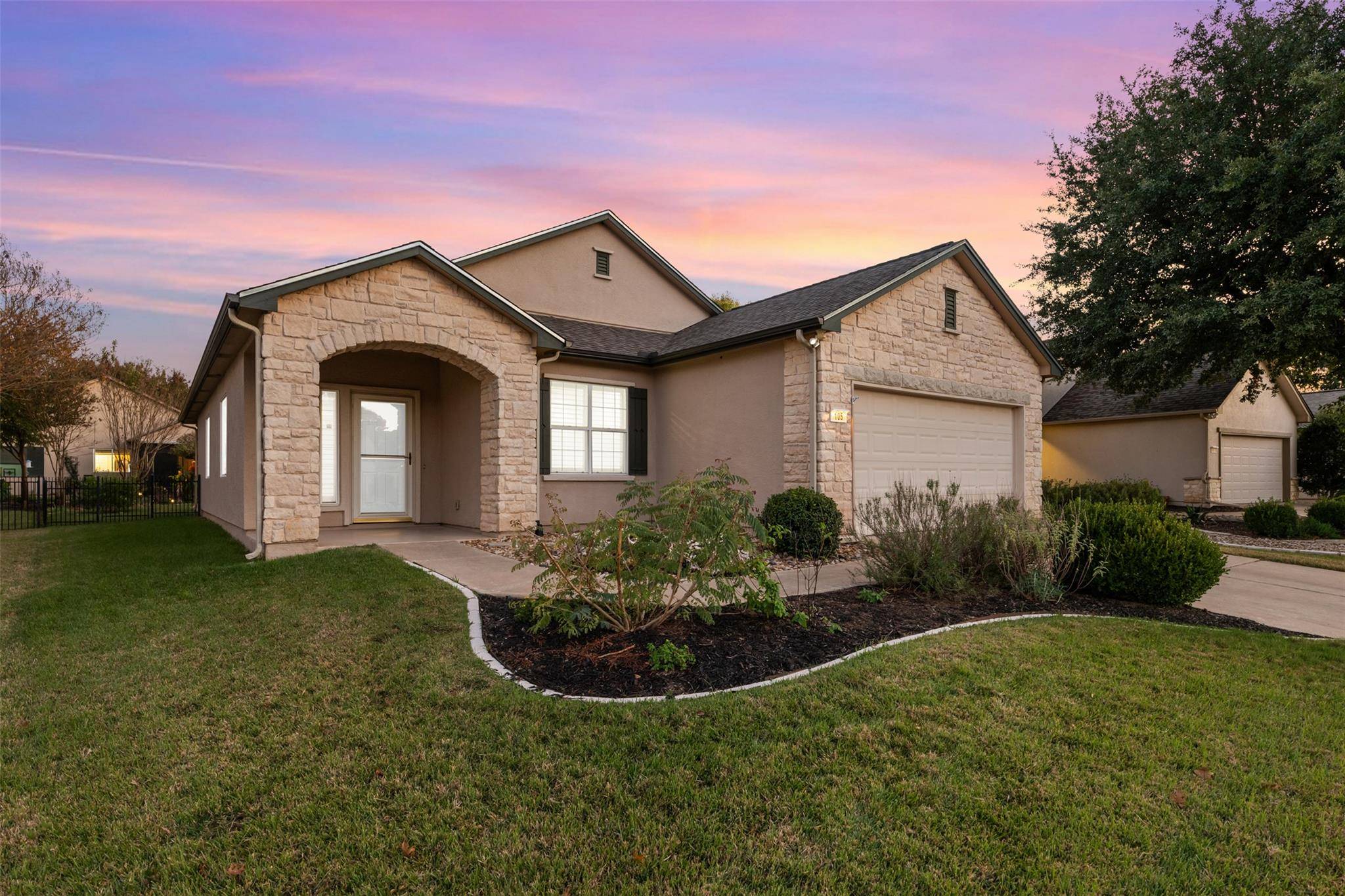 105 Lubbock DR, Georgetown, TX 78633