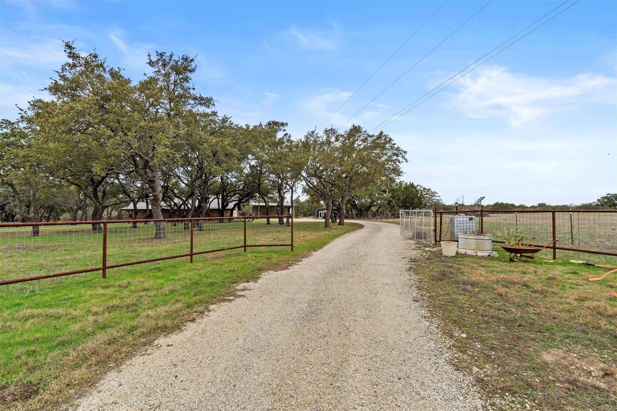 2455 County Road 255, Georgetown, TX 78633