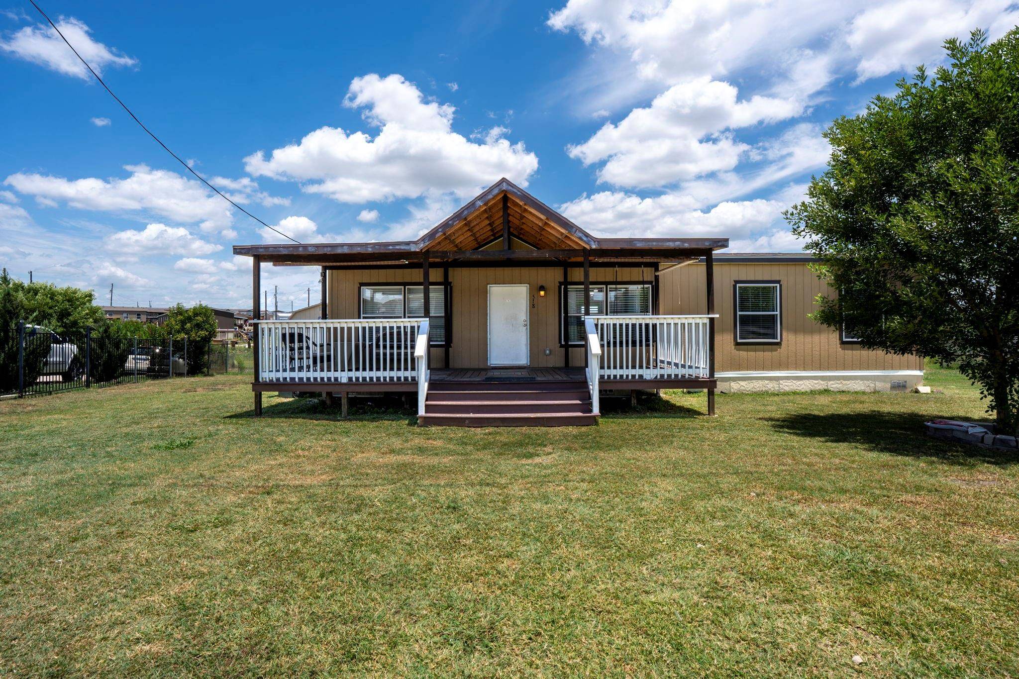 518 Duchess PASS, Kyle, TX 78640