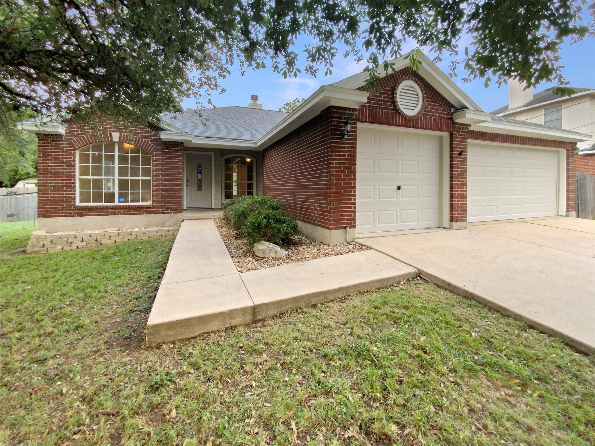 120 Rei Tang LOOP, Kyle, TX 78640