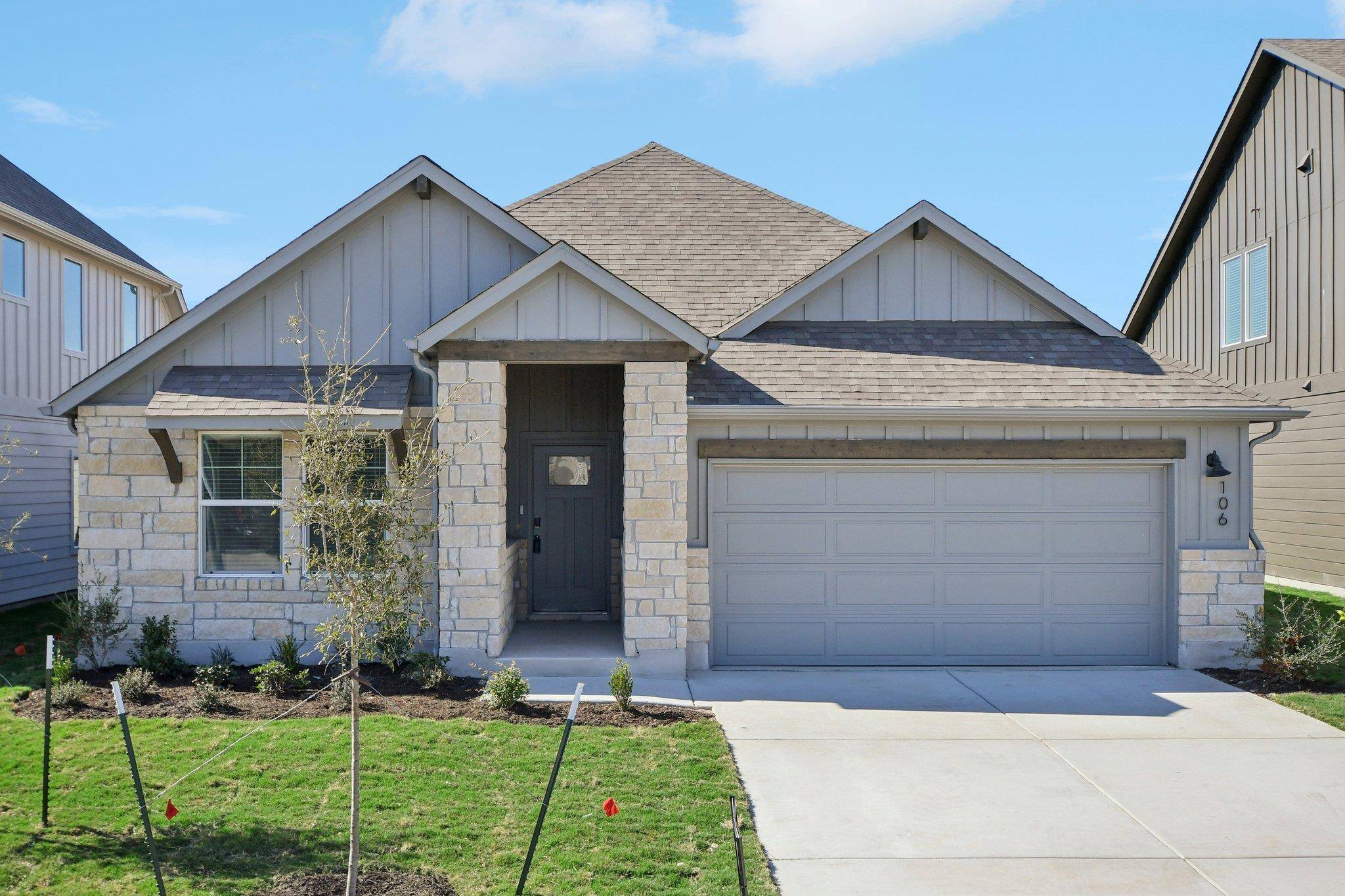 106 Holmby DR, Hutto, TX 78634