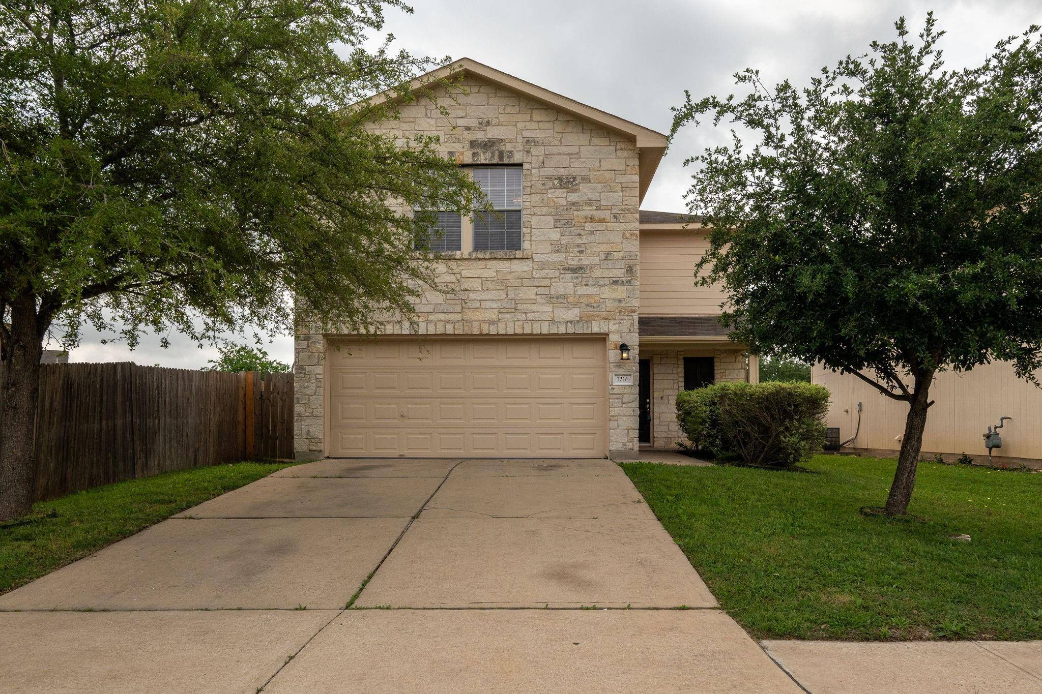 1216 Shadow Creek BLVD, Buda, TX 78610