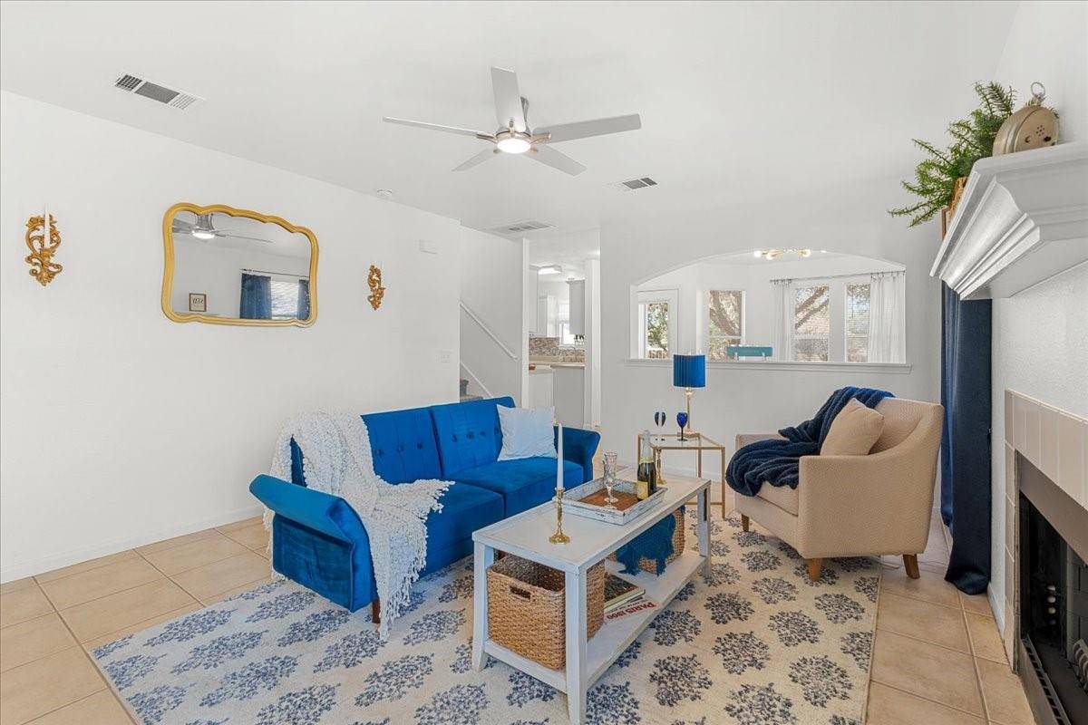 311 Juniper DR, Georgetown, TX 78626