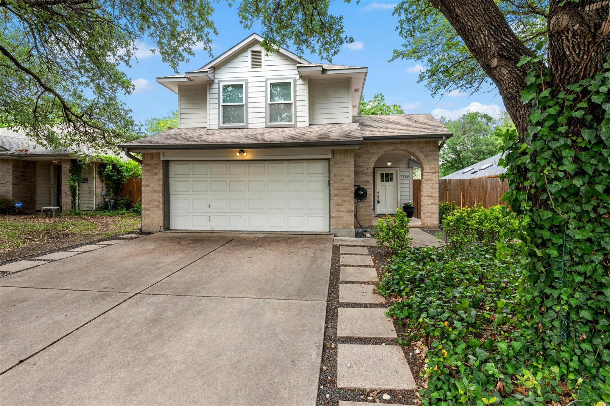 1202 Haverford DR, Austin, TX 78753