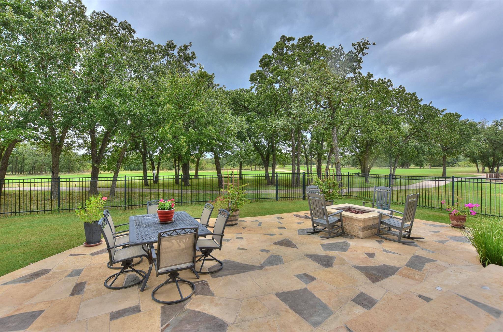 507 Flint Ridge TRL, Georgetown, TX 78628