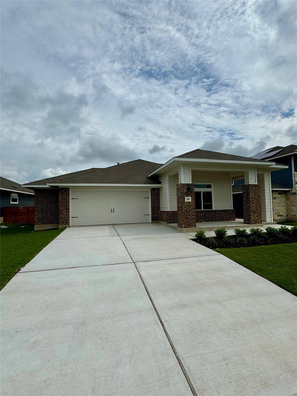 301 Jeffers, Kyle, TX 78640