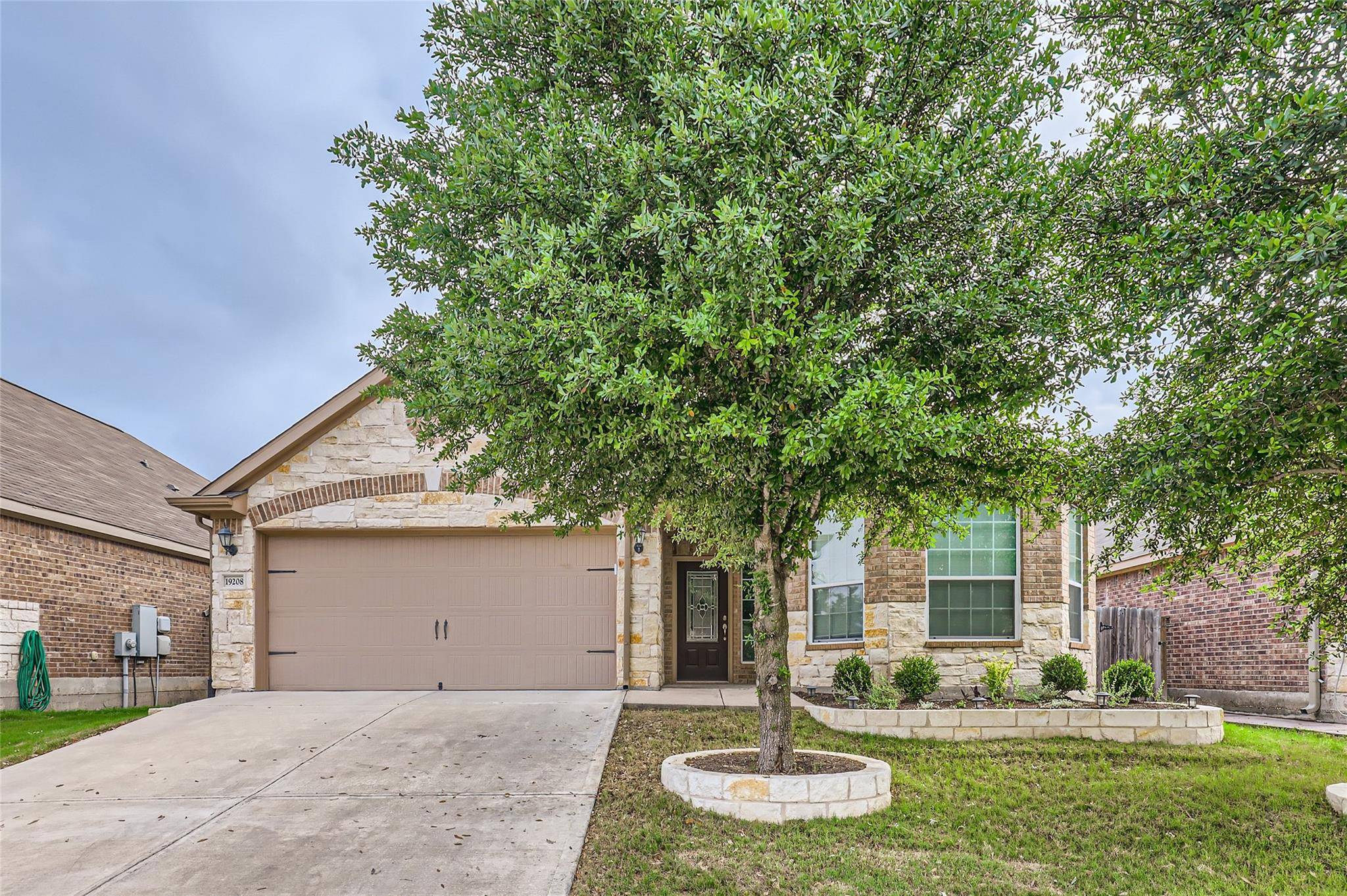 19208 Revolutionary TRL, Manor, TX 78653