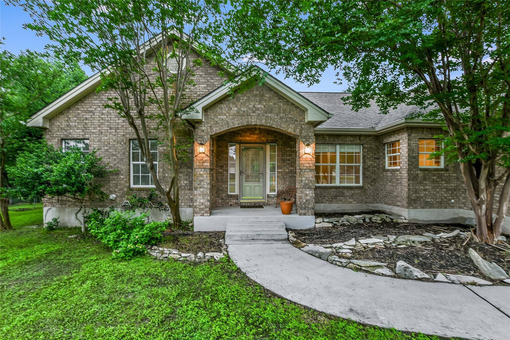 6005 Fountainwood CIR, Georgetown, TX 78633
