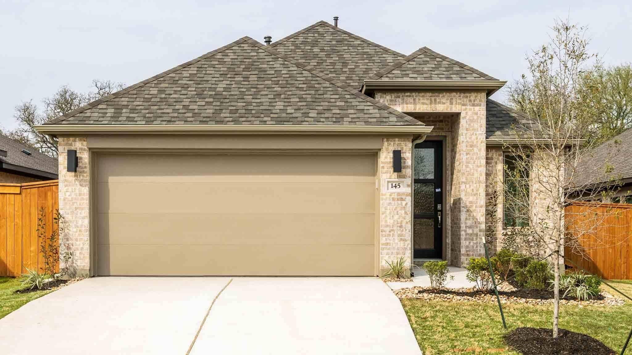 145 Plumbago LOOP, Bastrop, TX 78602