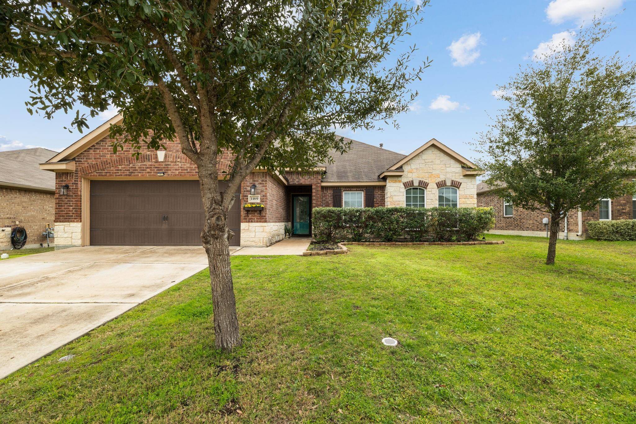 1169 Twin Estates DR, Kyle, TX 78640