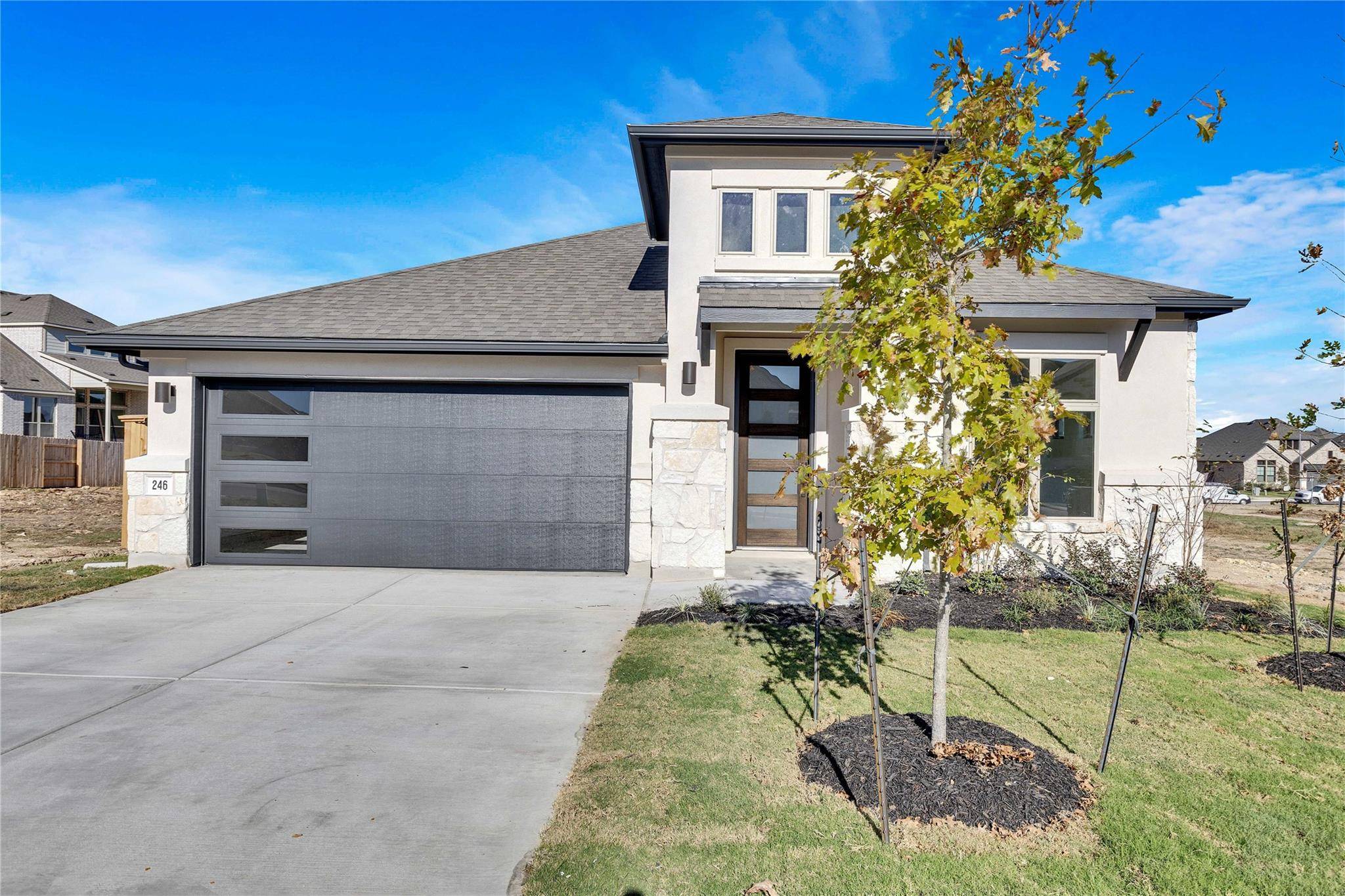 246 Du Bois LN, Kyle, TX 78640