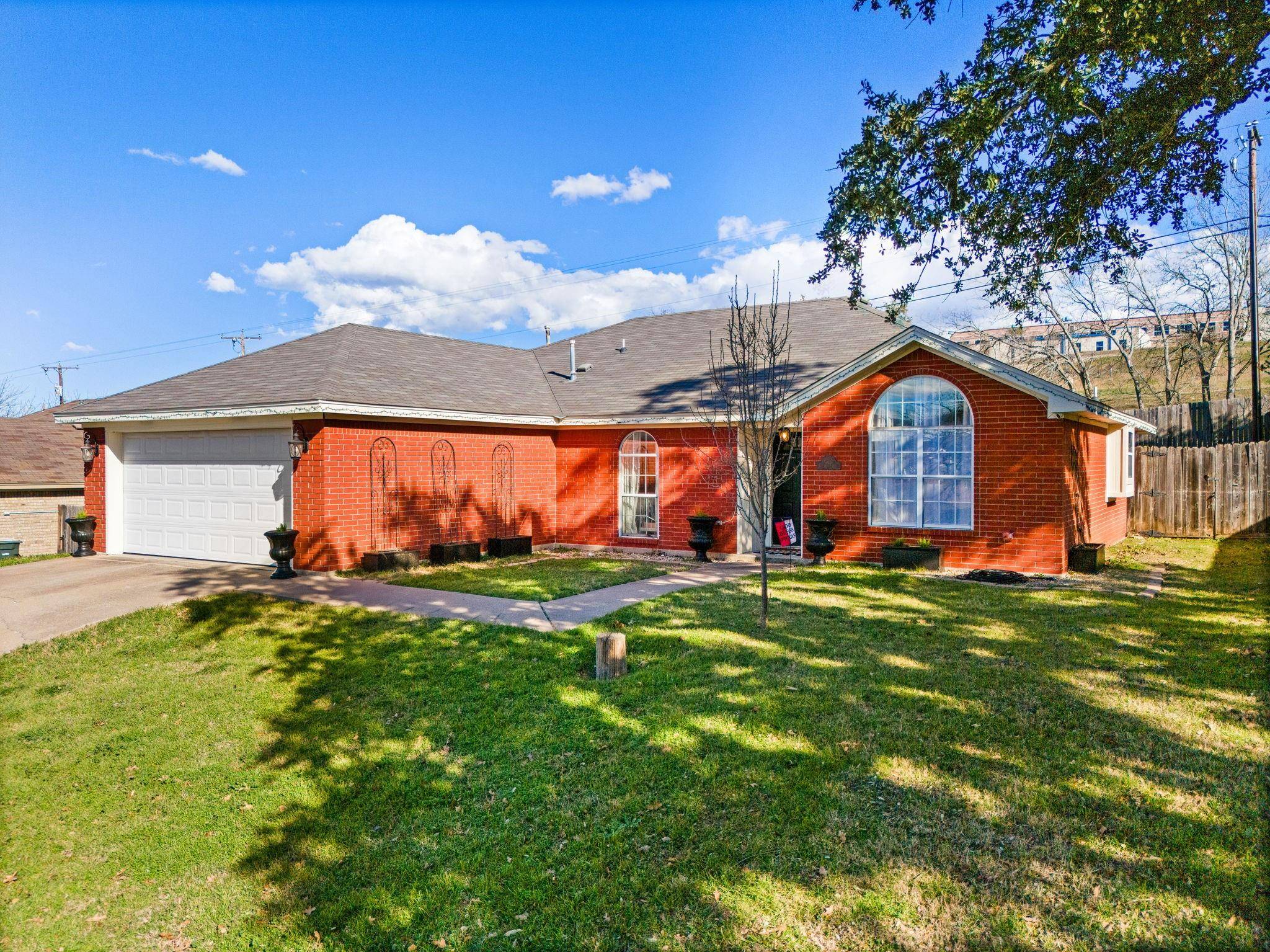 1303 Joe Morse DR, Copperas Cove, TX 76522