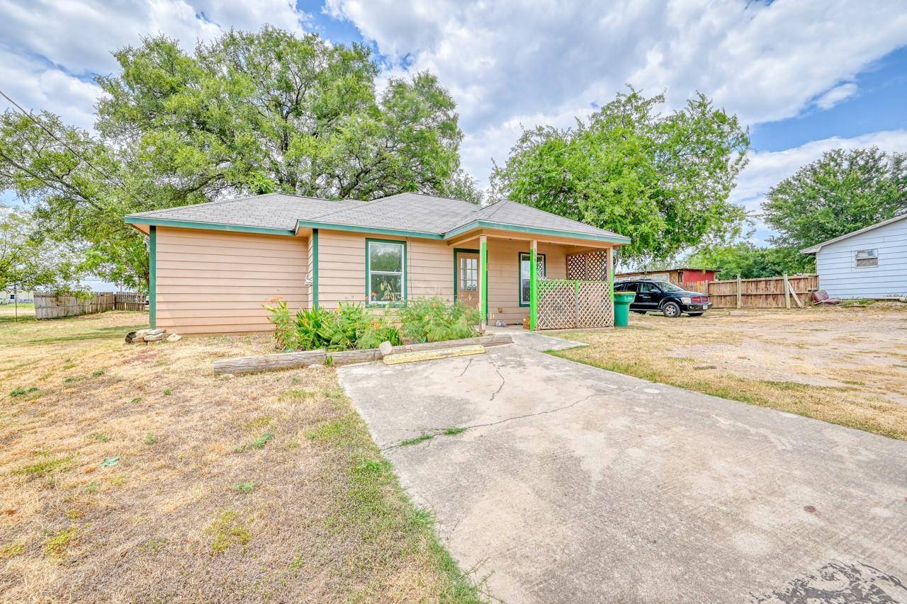 106 M Ave, Marble Falls, TX 78654
