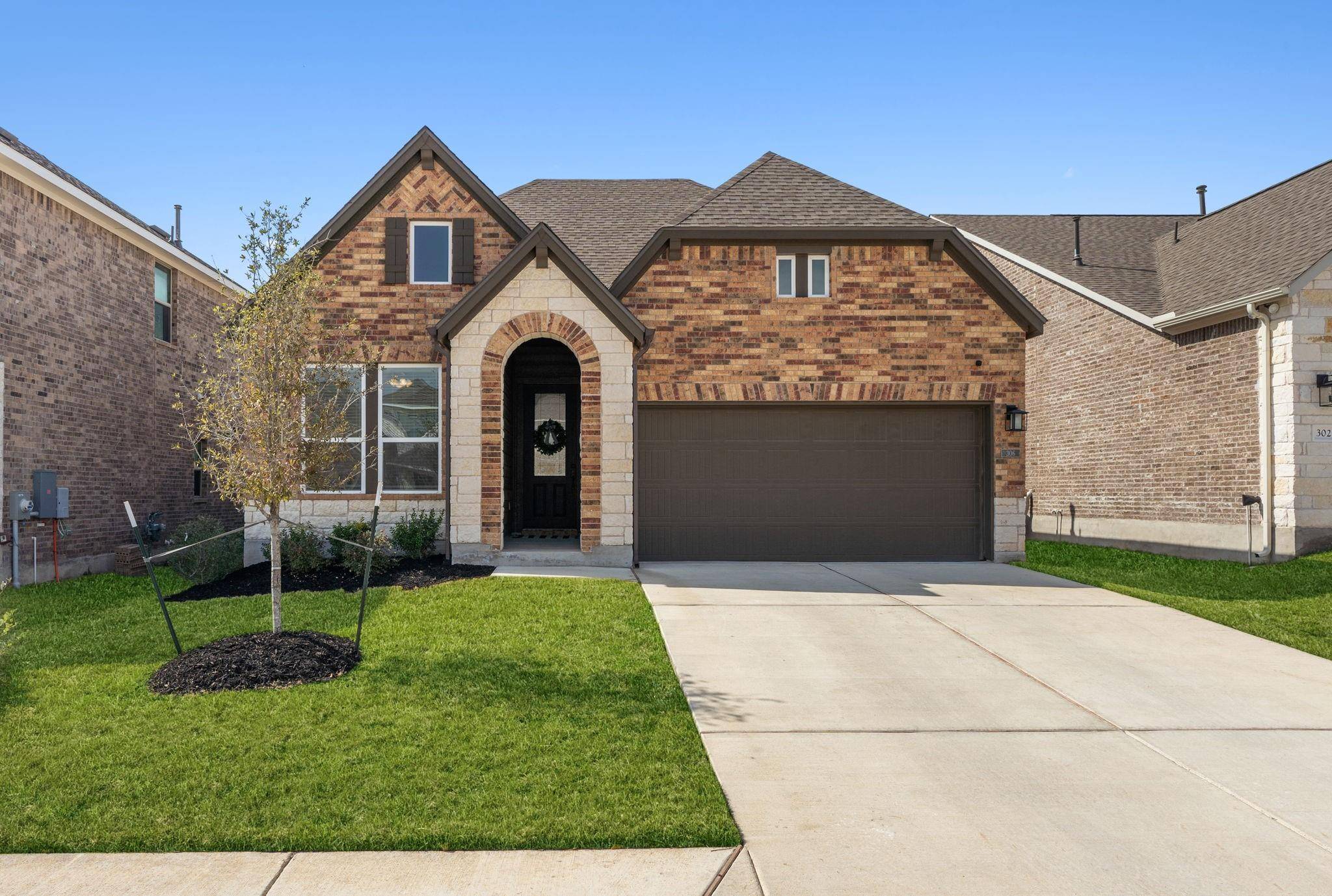 306 Running M ST, Georgetown, TX 78633