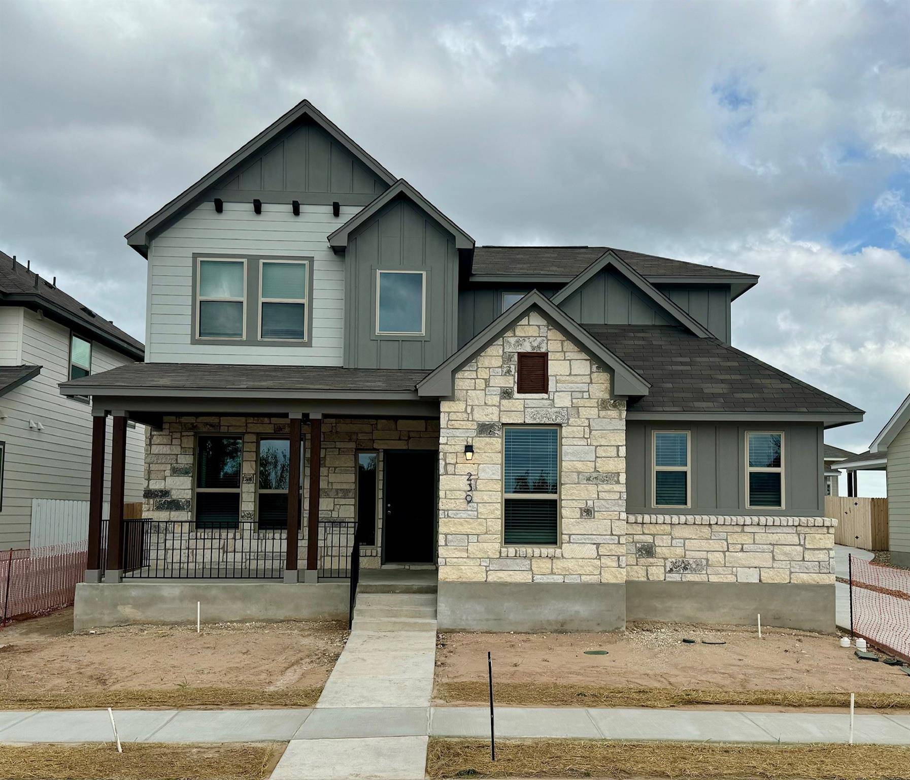 239 Treadwell LN, Kyle, TX 78640