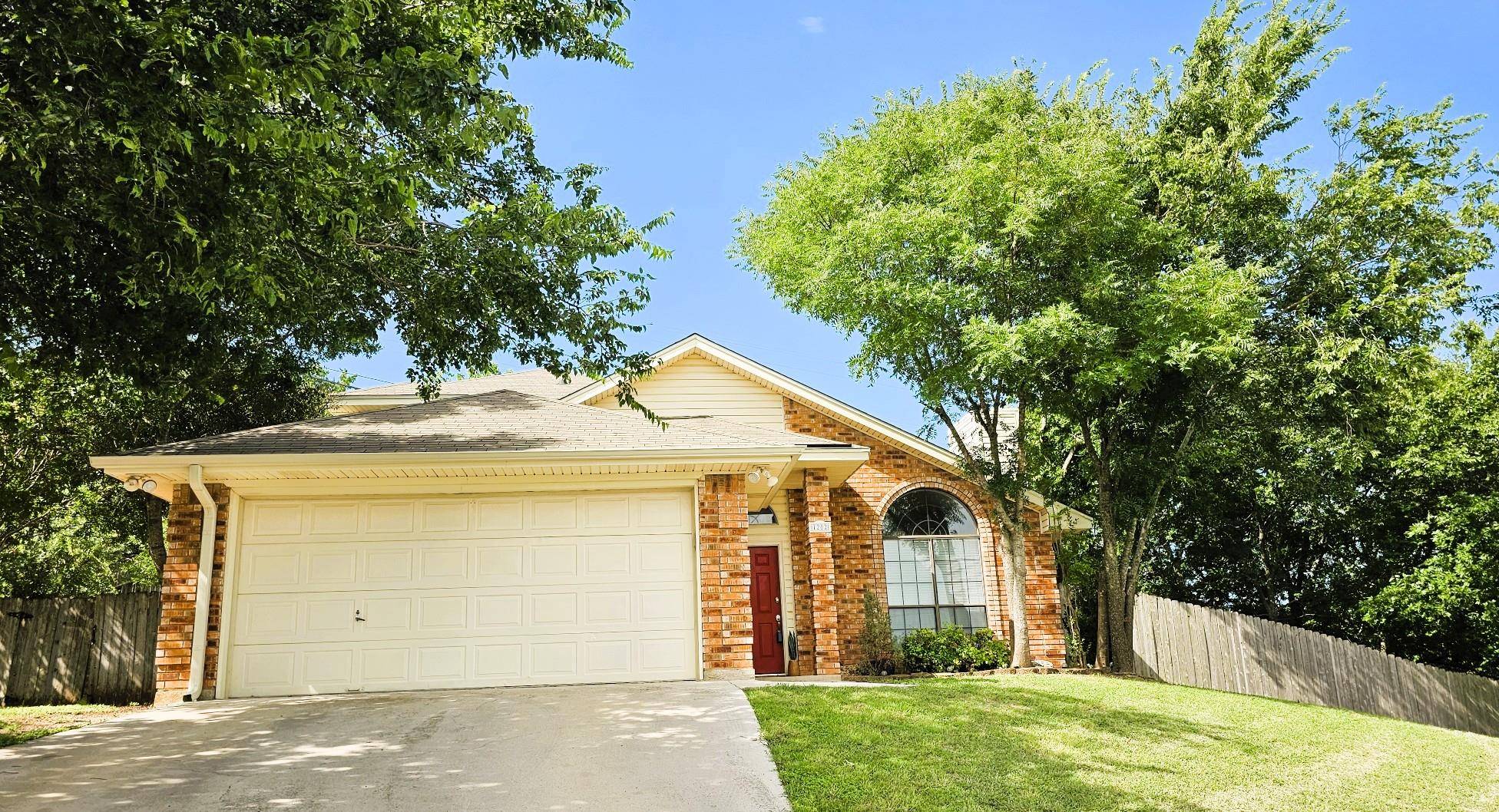 1202 Bowen Ave, Copperas Cove, TX 76522