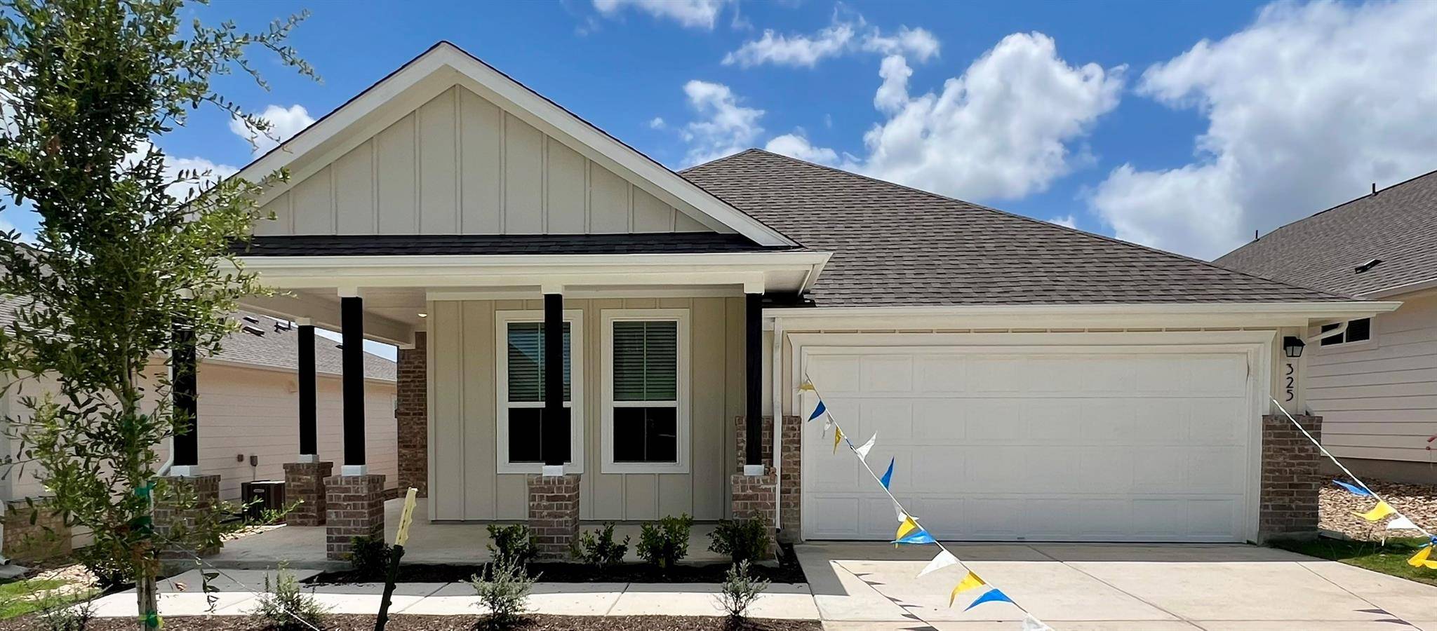 325 Pale Horse BND, Buda, TX 78610