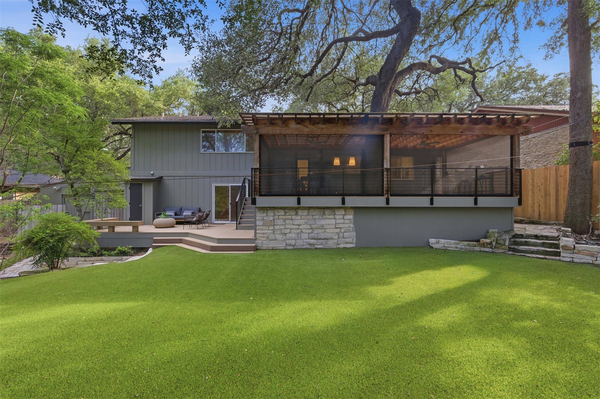 8710 Silverhill LN, Austin, TX 78759