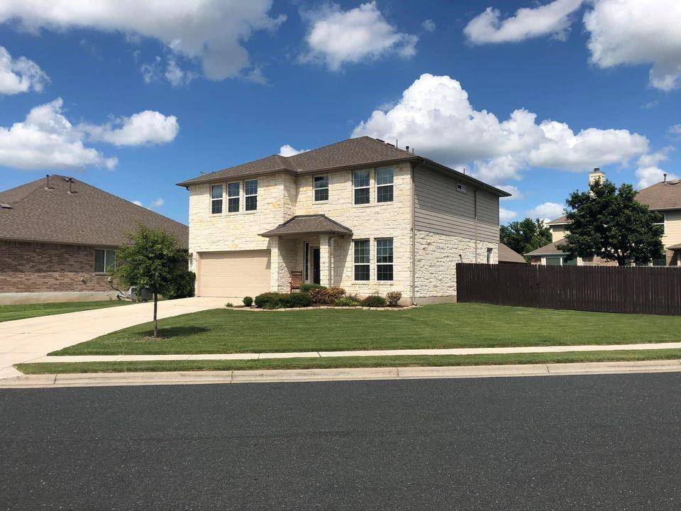 102 Tom Kite DR, Round Rock, TX 78664