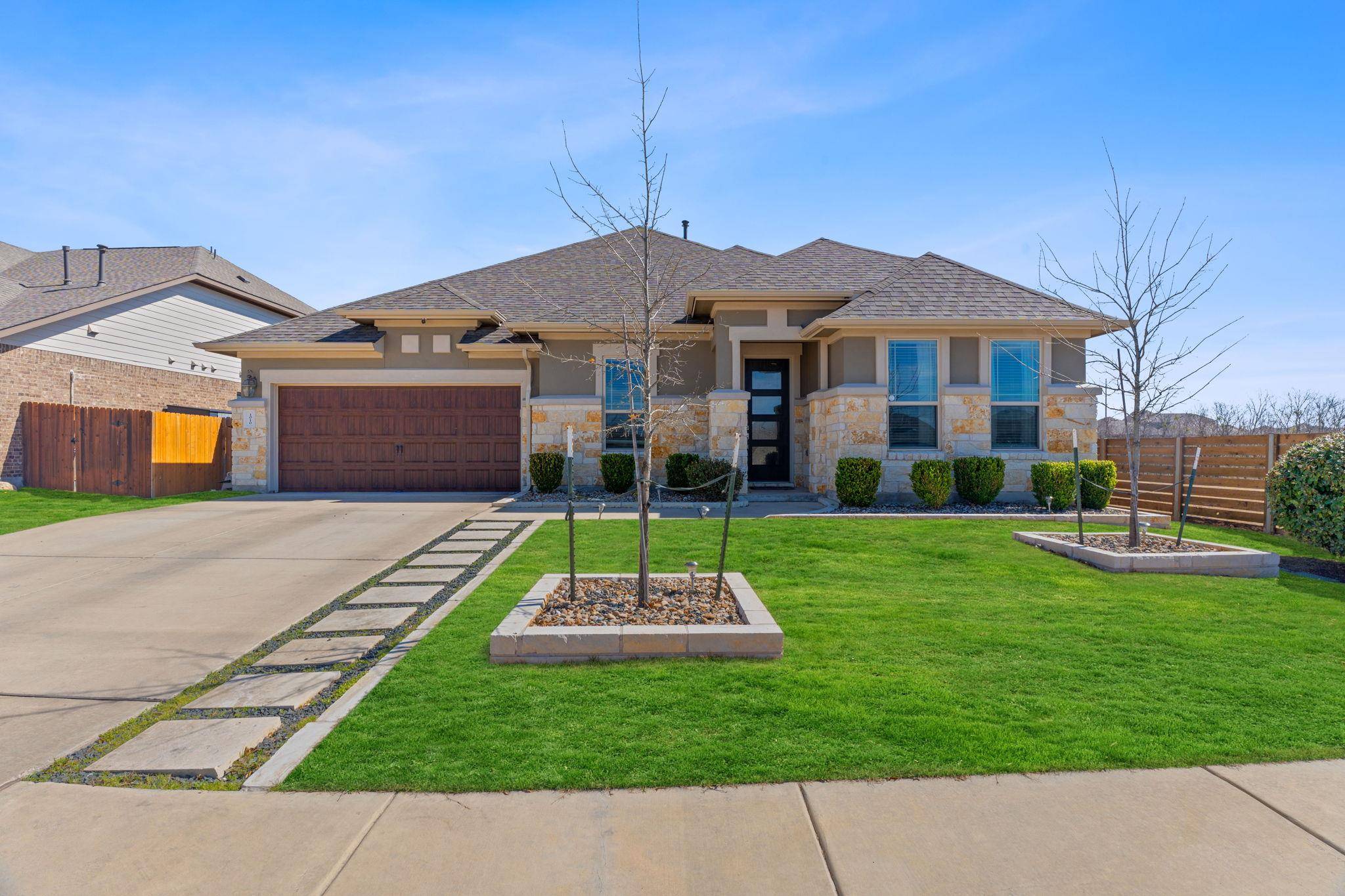 1010 Skylark CV, Hutto, TX 78634