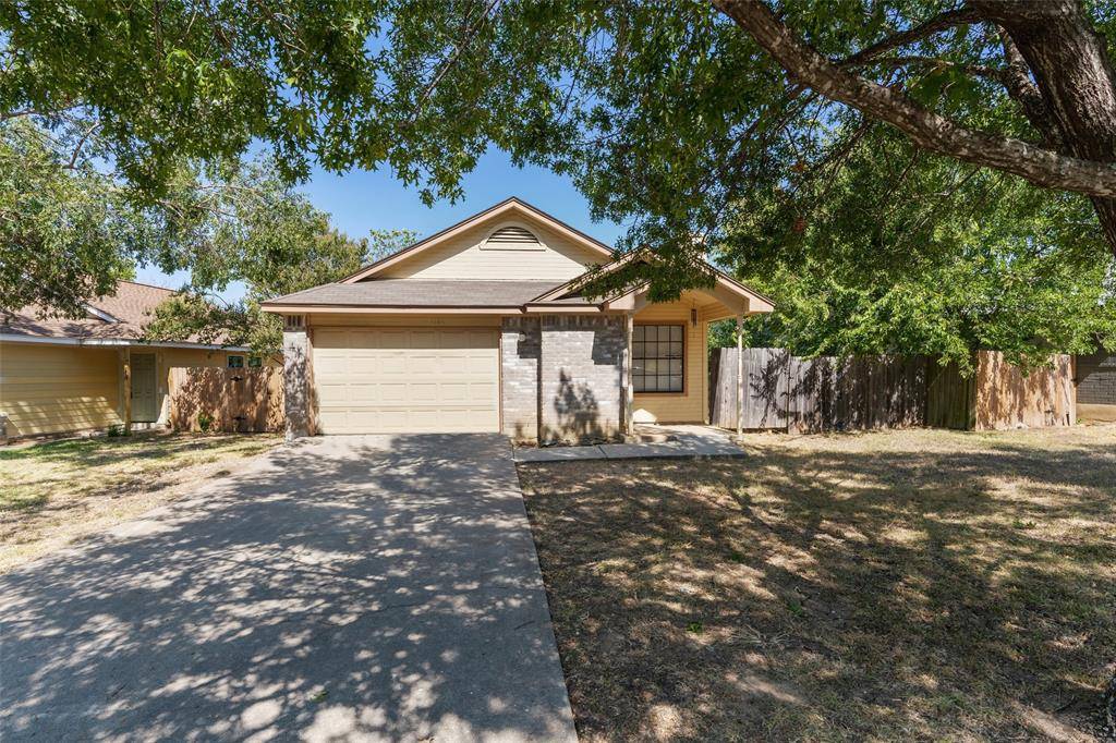 1101 Greenbriar LOOP, Round Rock, TX 78664