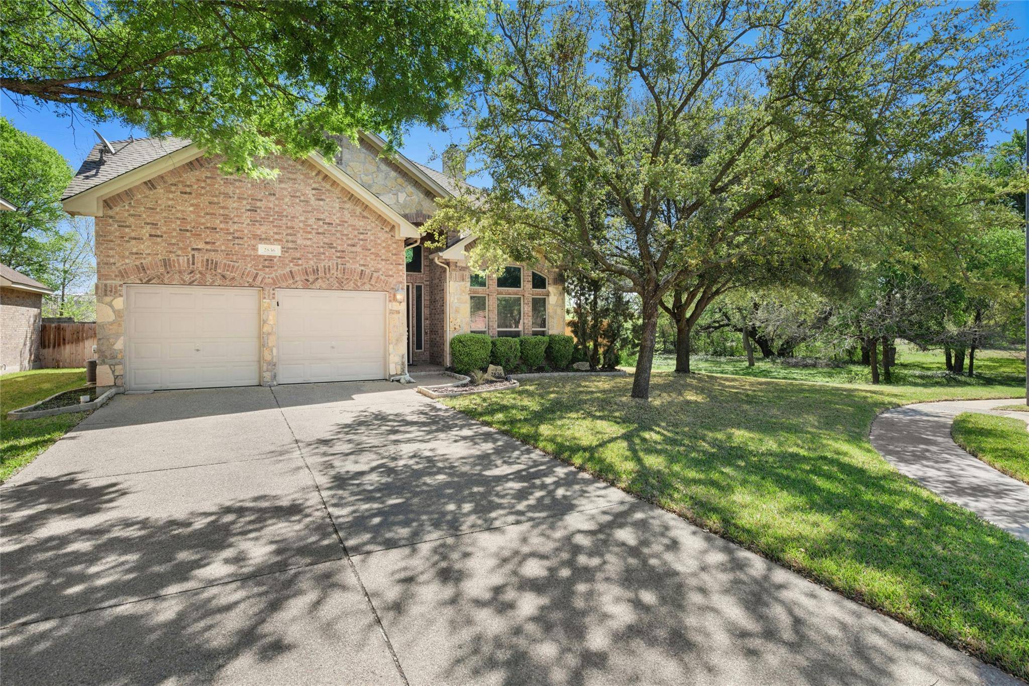 2836 Plantation DR, Round Rock, TX 78681