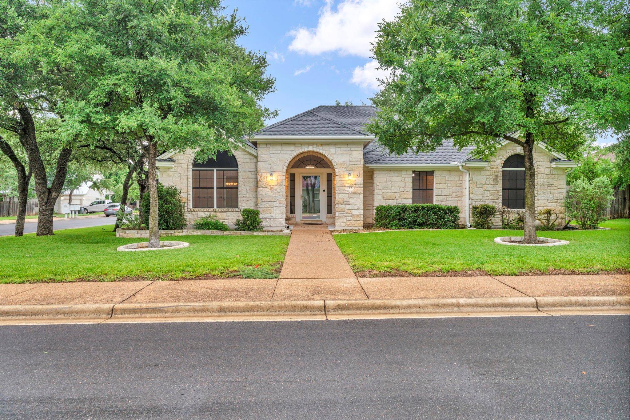 812 Wagon Wheel TRL, Georgetown, TX 78628