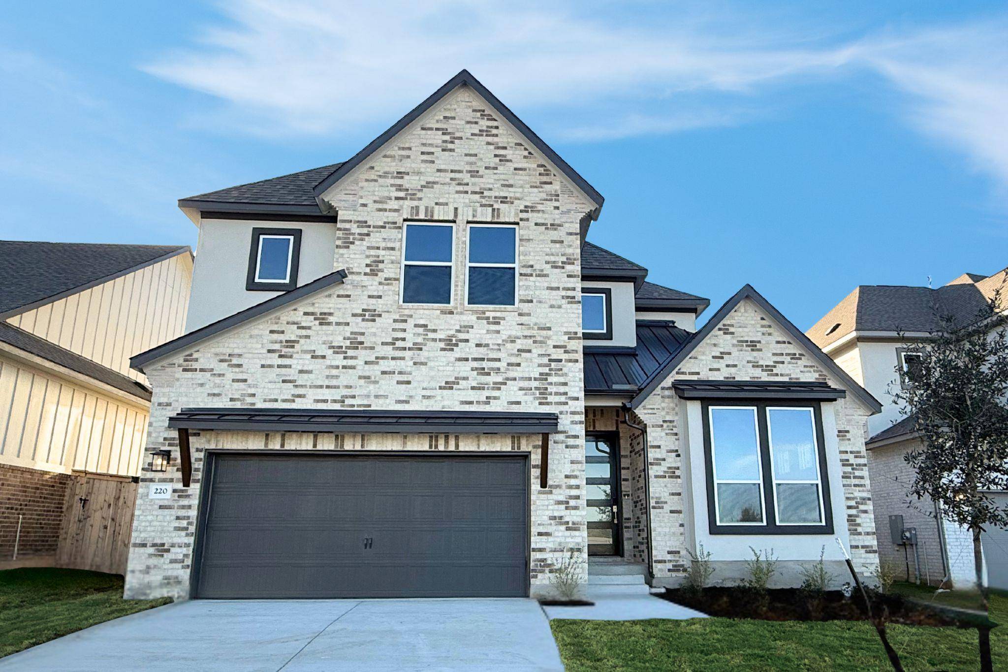 220 Crescent Heights DR, Georgetown, TX 78628