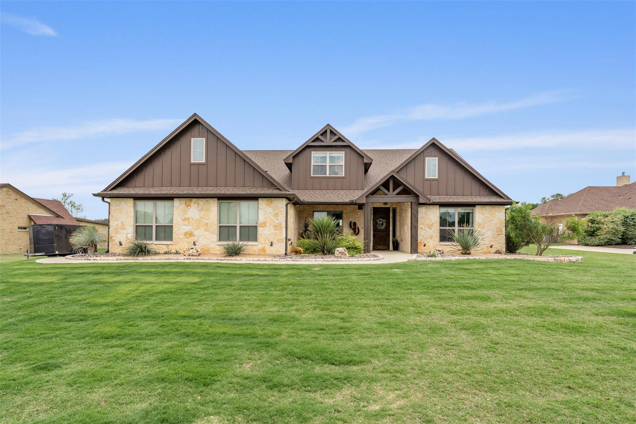 413 Creekside DR, Salado, TX 76571