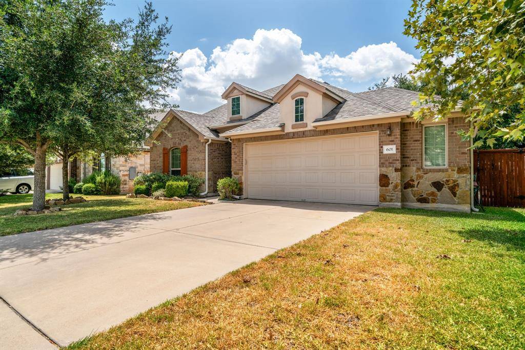 601 Purtis Creek LN, Georgetown, TX 78628