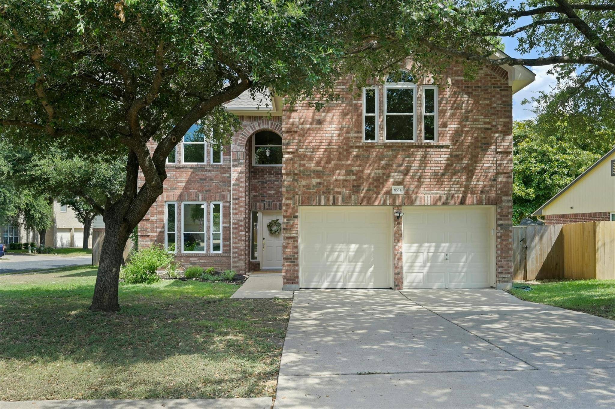 8524 Columbia Falls DR, Round Rock, TX 78681