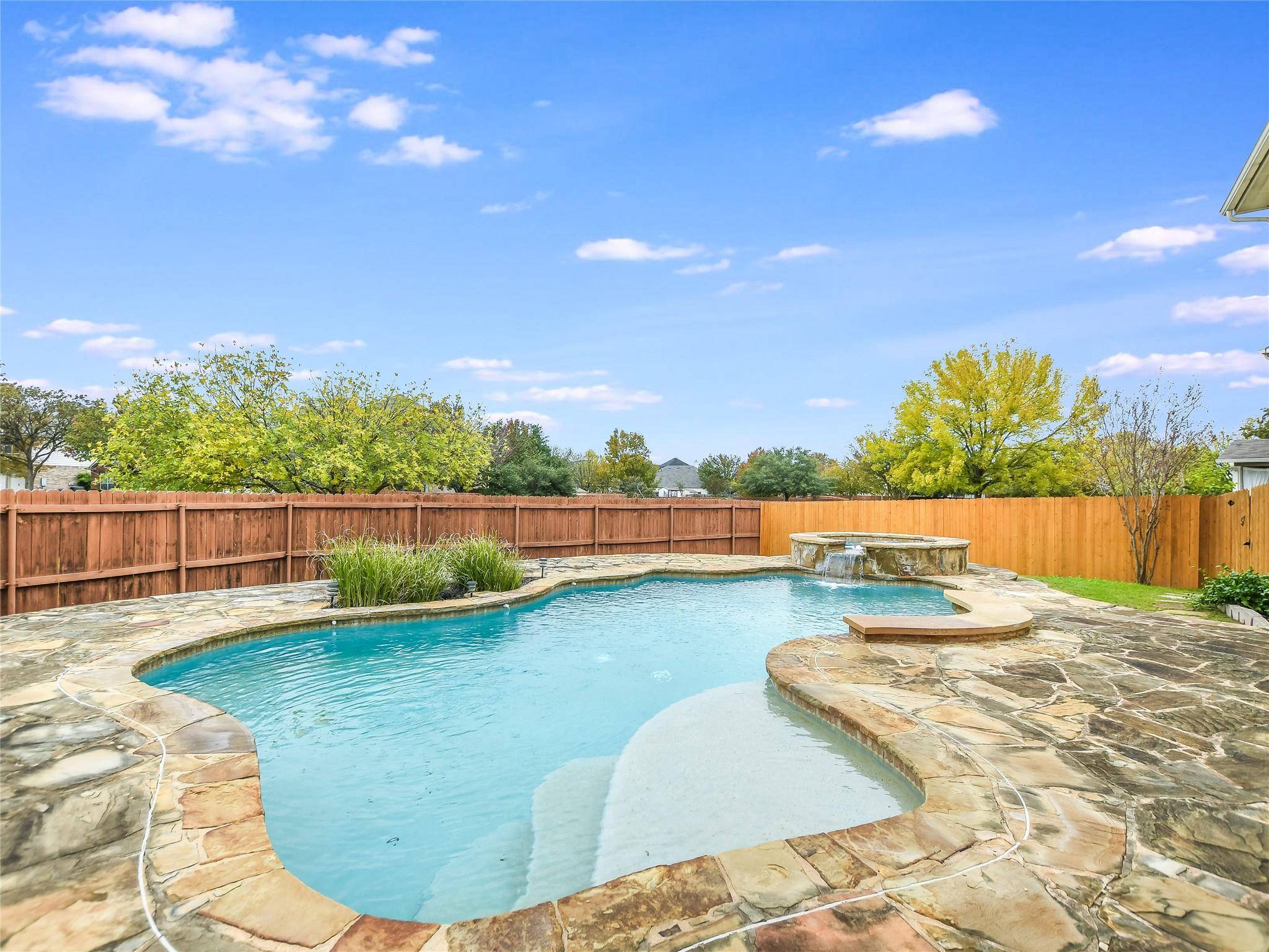160 Pine CV, Kyle, TX 78640