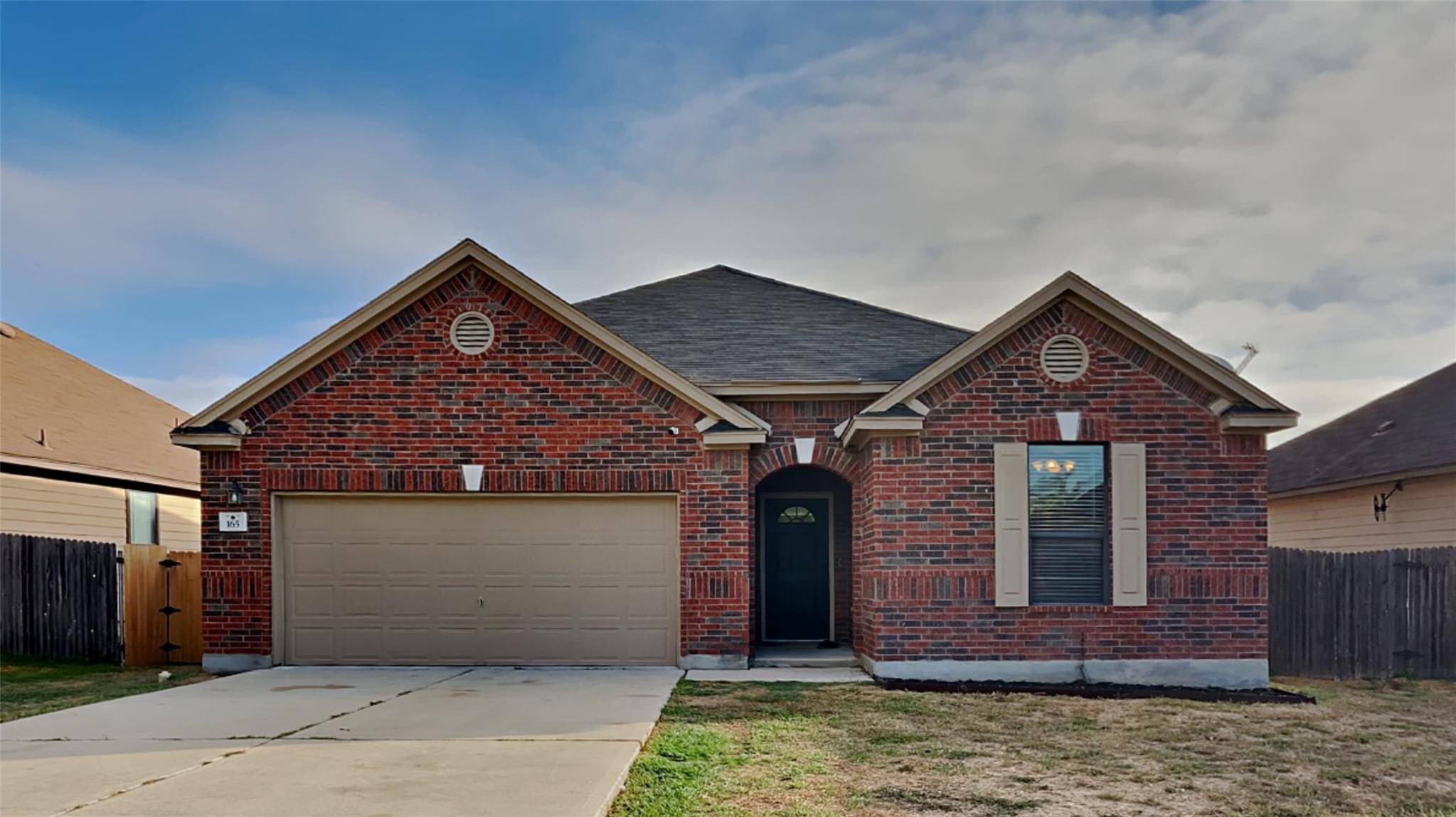 165 Claudell DR, Kyle, TX 78640