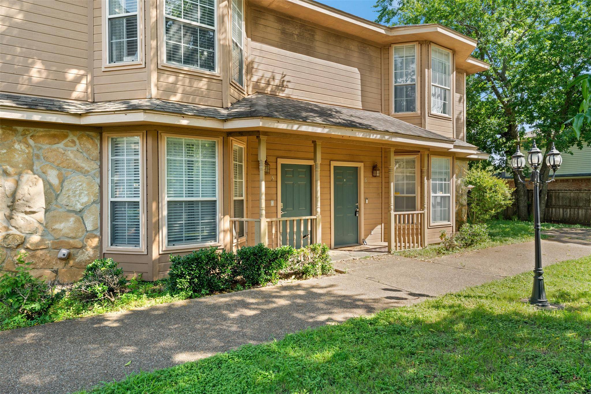 2009 S 10th ST #5, Waco, TX 76706