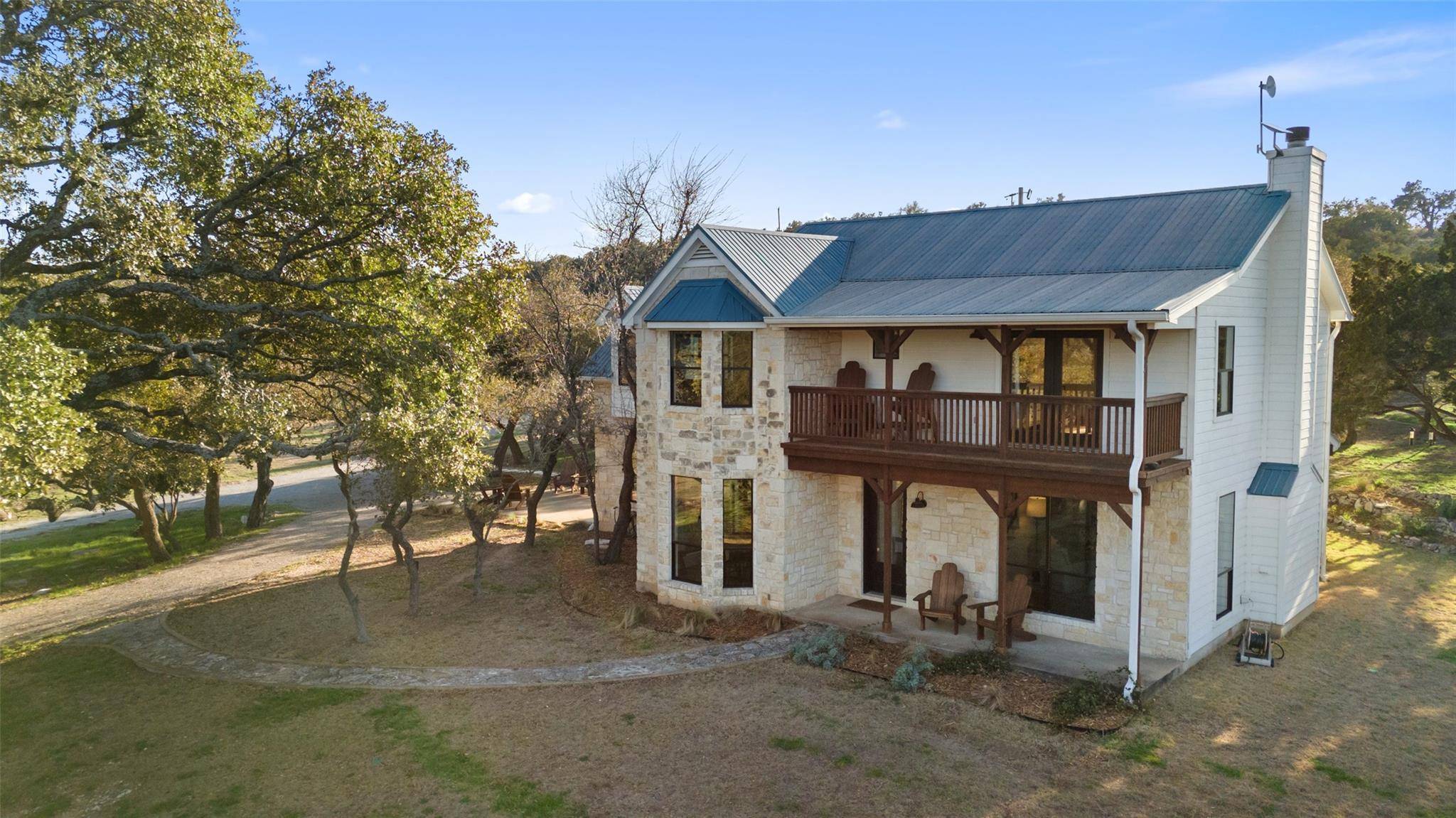 200 High Point TRL, Dripping Springs, TX 78620
