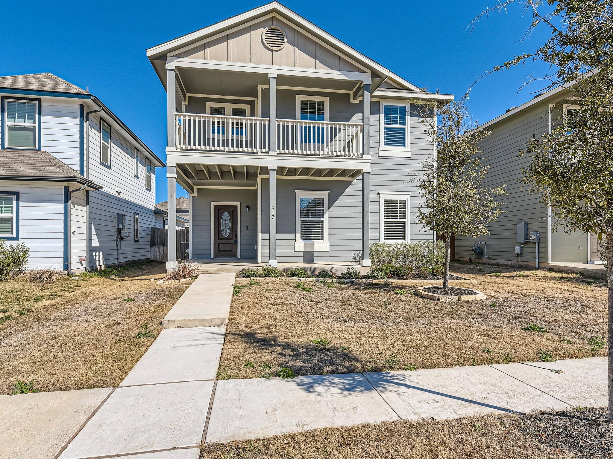 317 Clearlake DR, Hutto, TX 78634