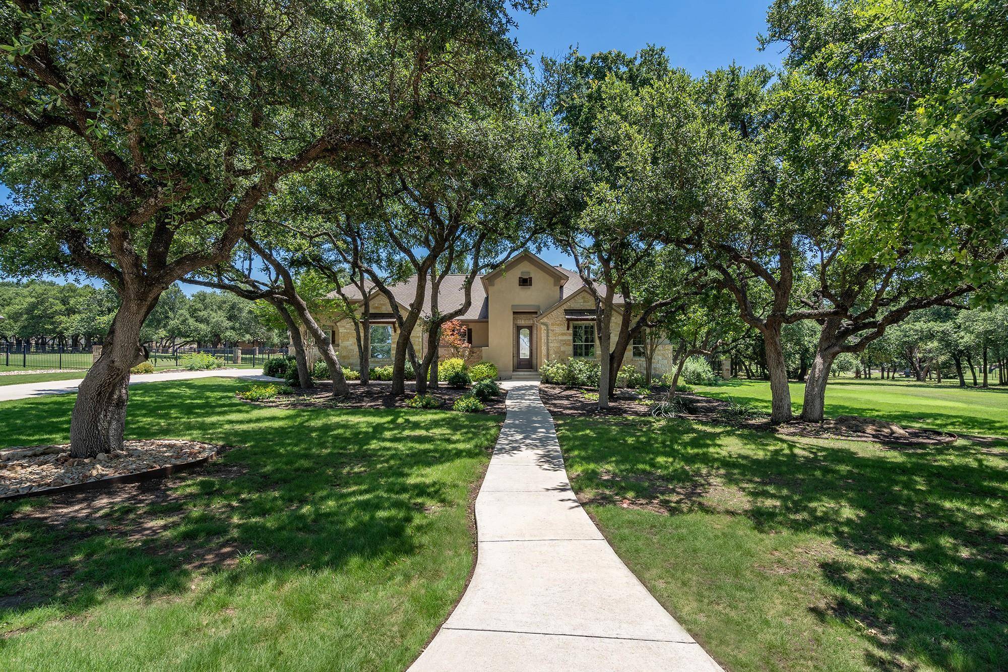 308 Escondido DR, Georgetown, TX 78633