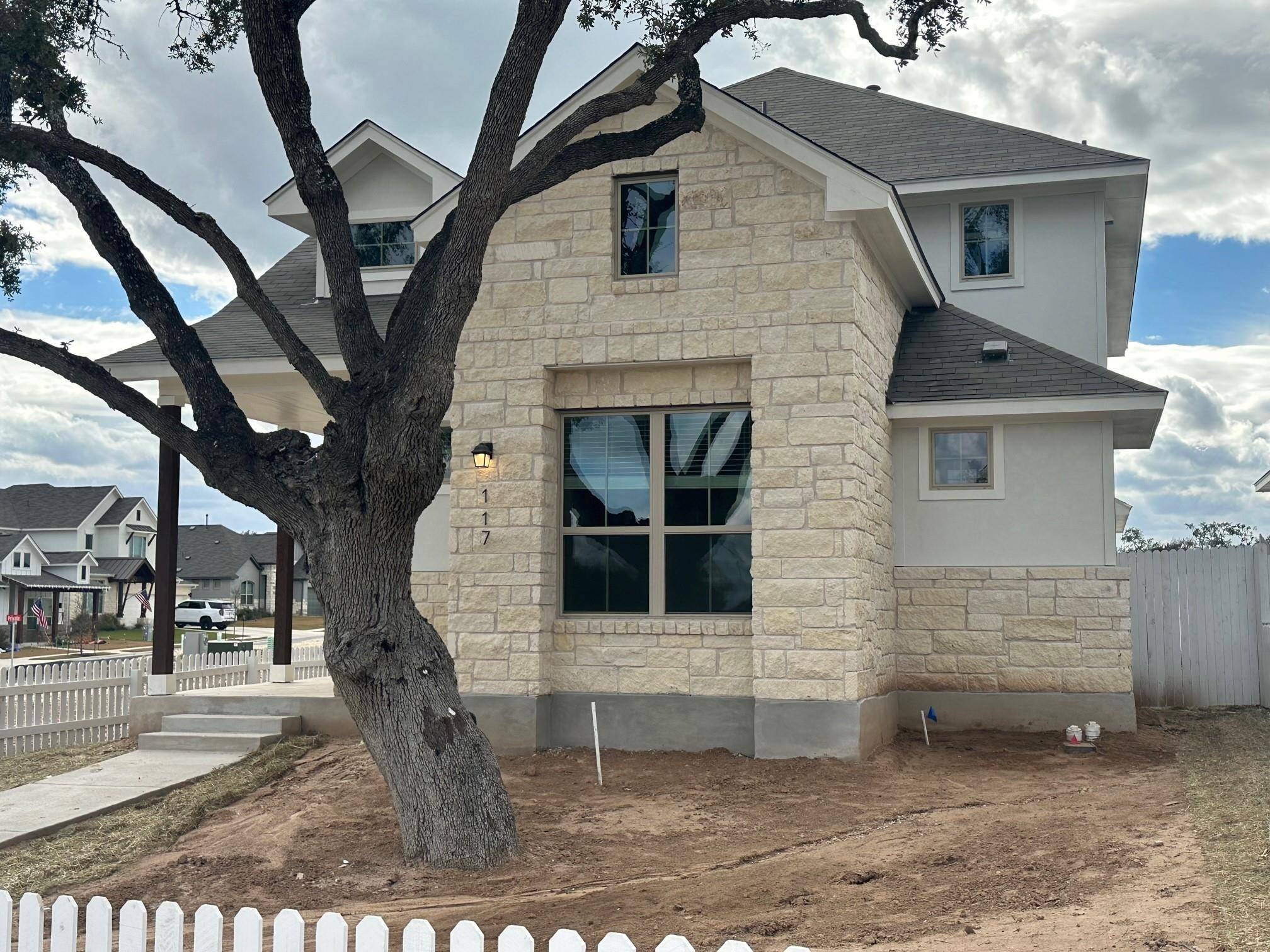 117 Glocken LN, Kyle, TX 78640