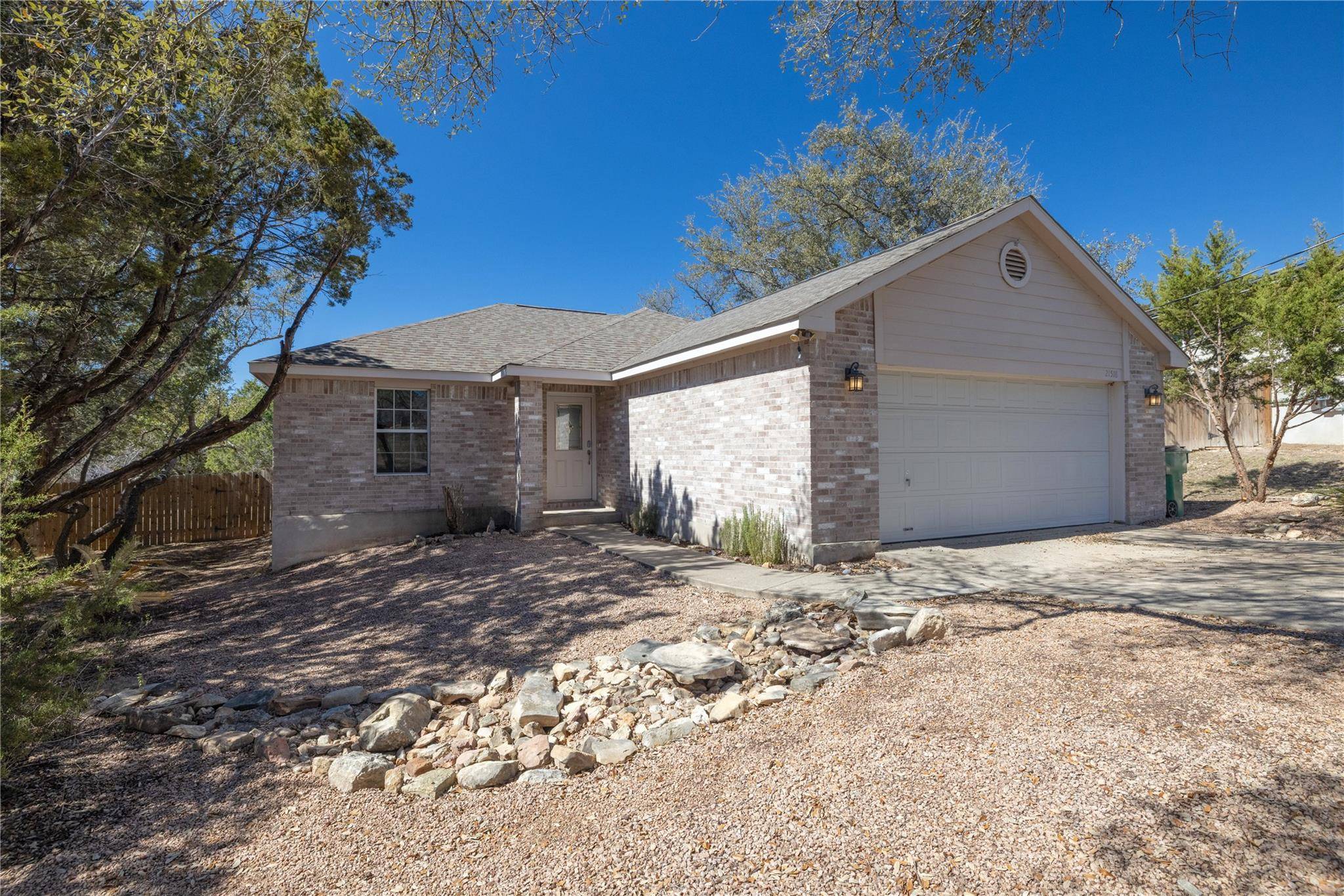 21518 Horseshoe LOOP, Lago Vista, TX 78645