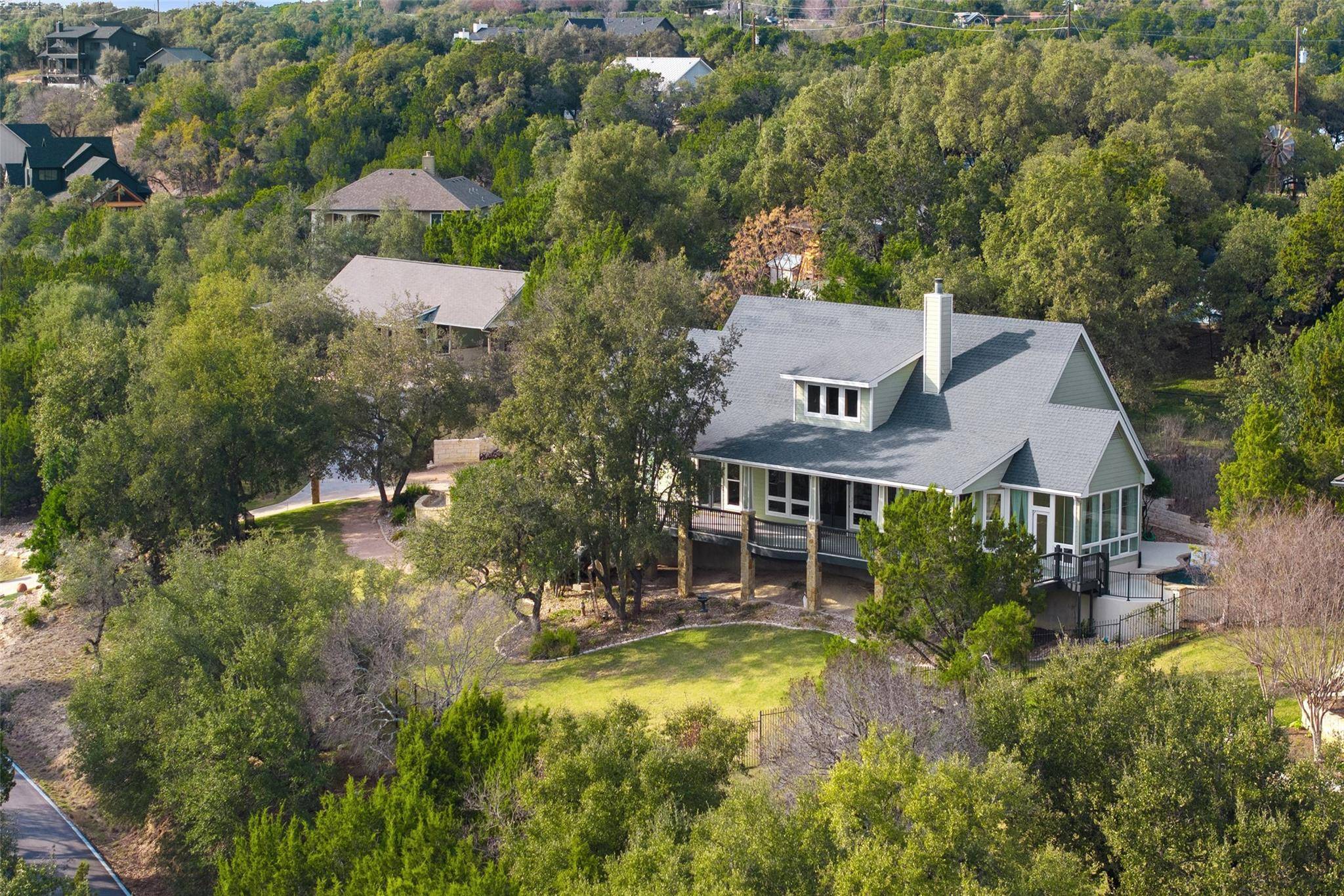 19508 Thurman Bend RD, Spicewood, TX 78669
