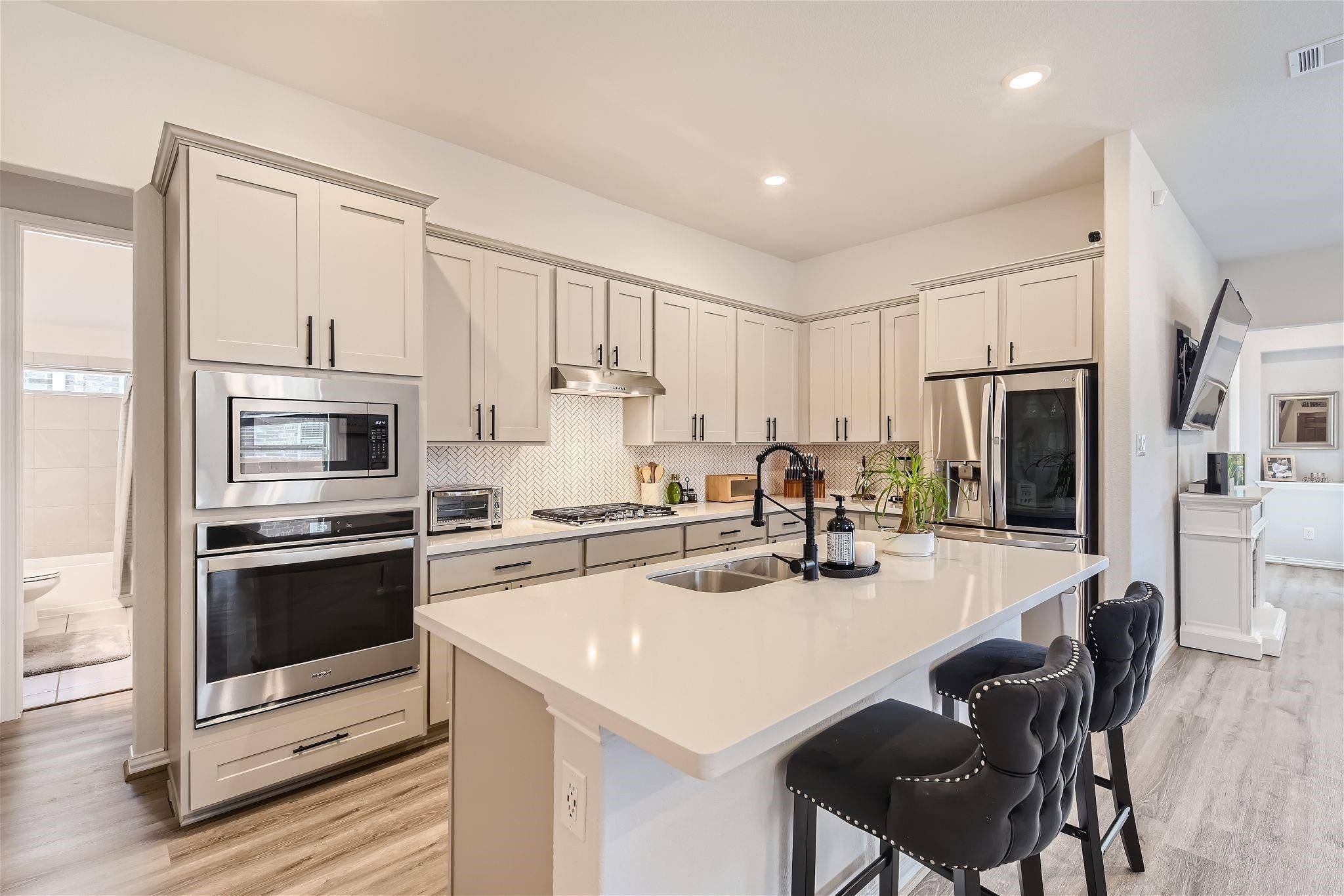 123 Billowing WAY, Kyle, TX 78640