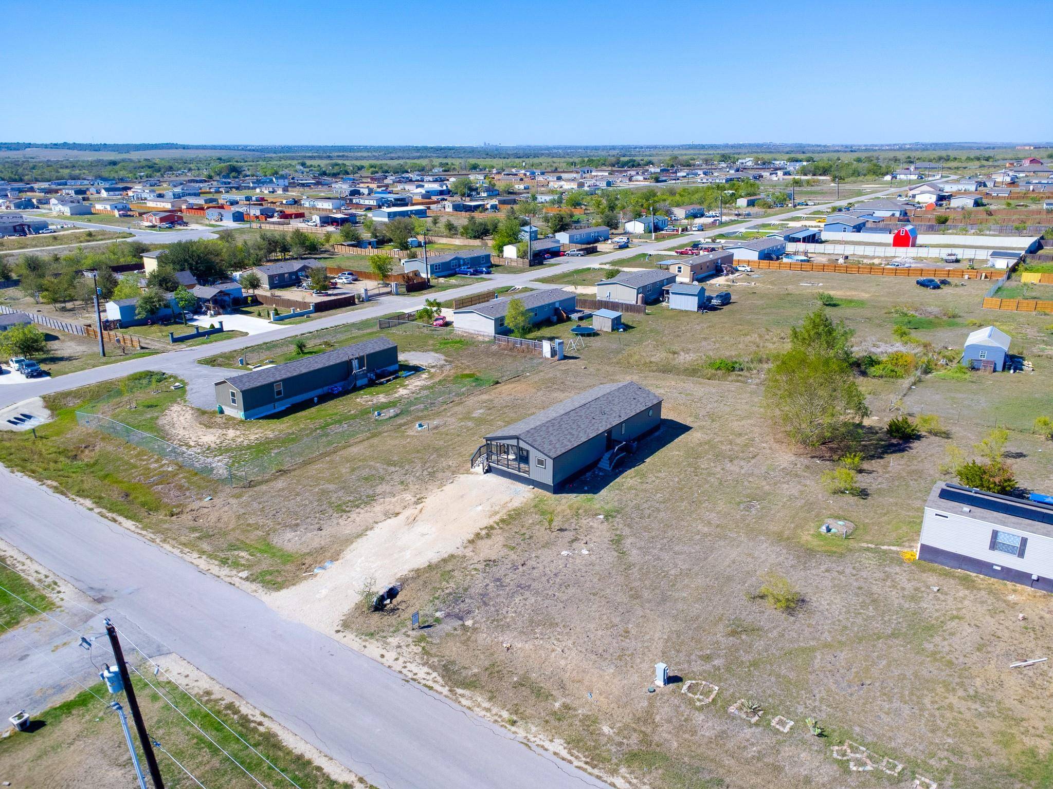 160 Bonanza LN, Kyle, TX 78640