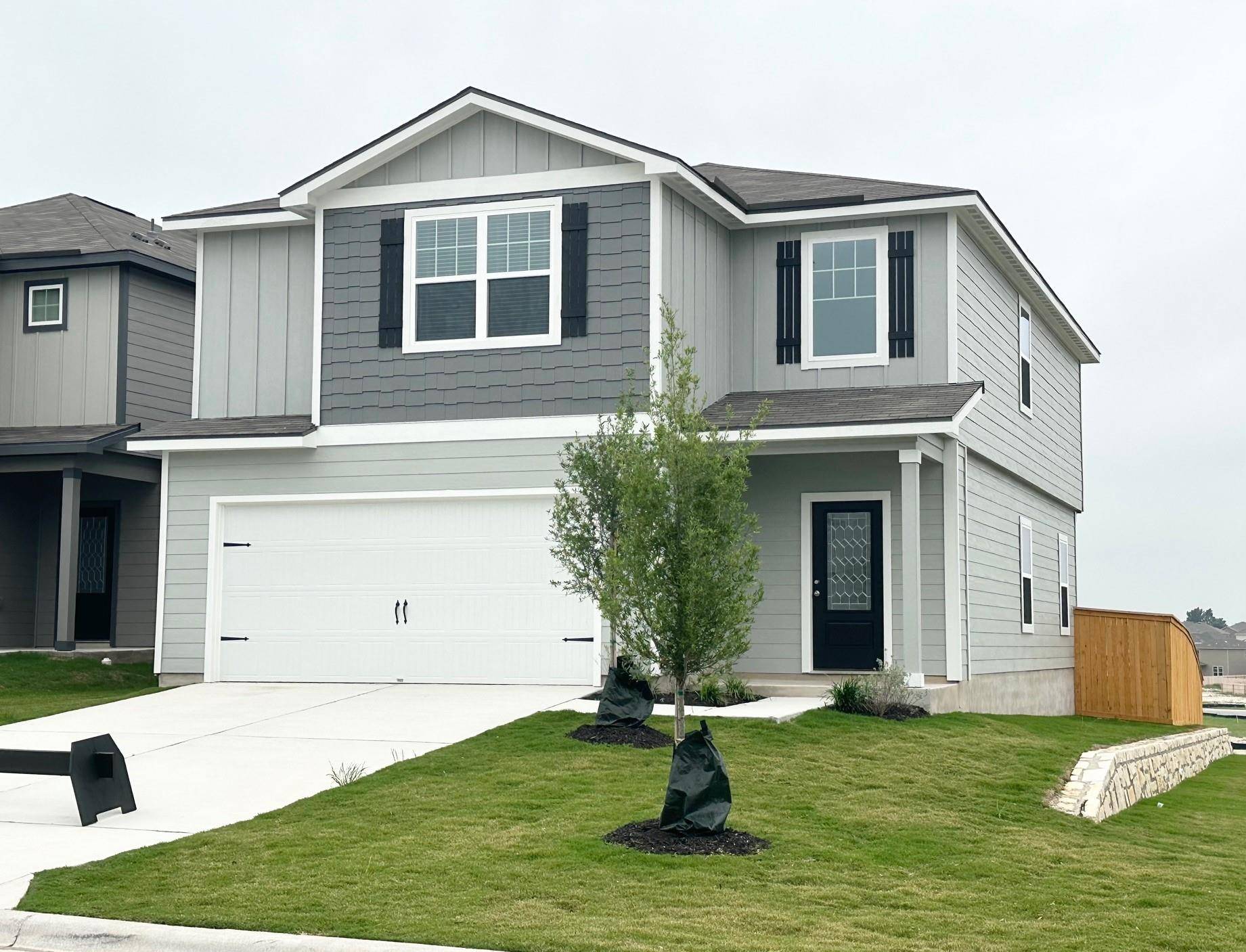 137 Morrison DR, Jarrell, TX 76537