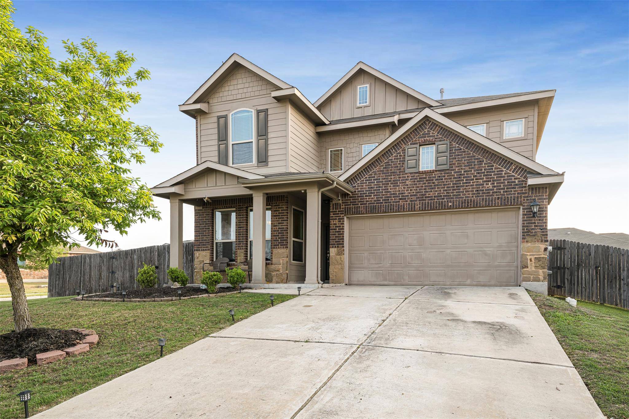 242 Jasper TRL, Buda, TX 78610