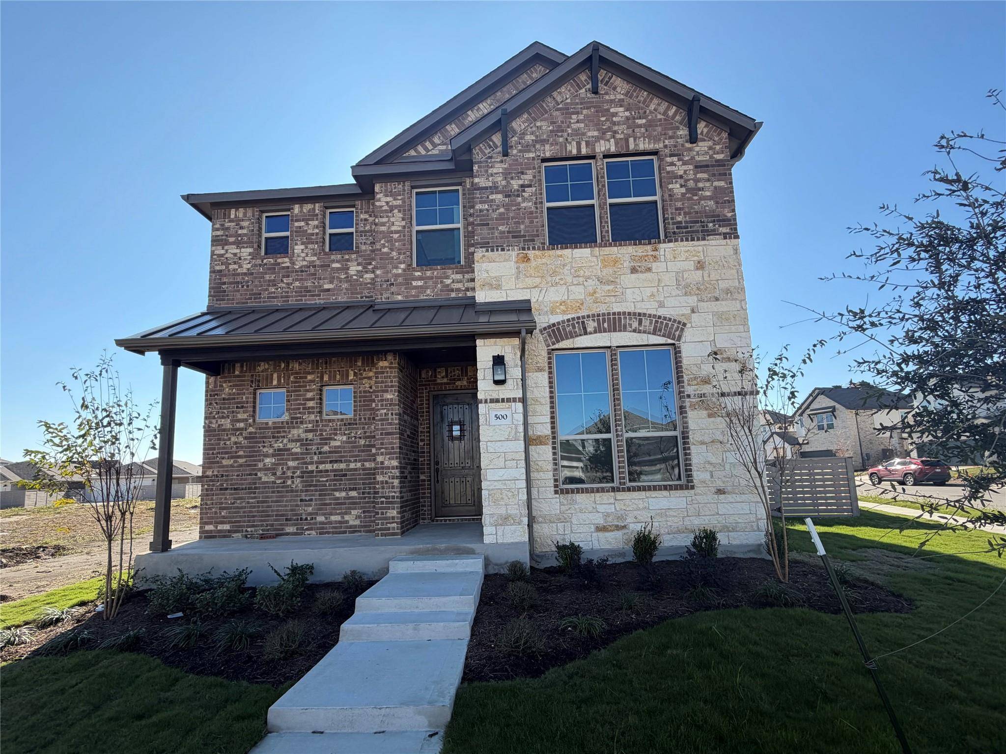 500 Bloomington LOOP, Hutto, TX 78634