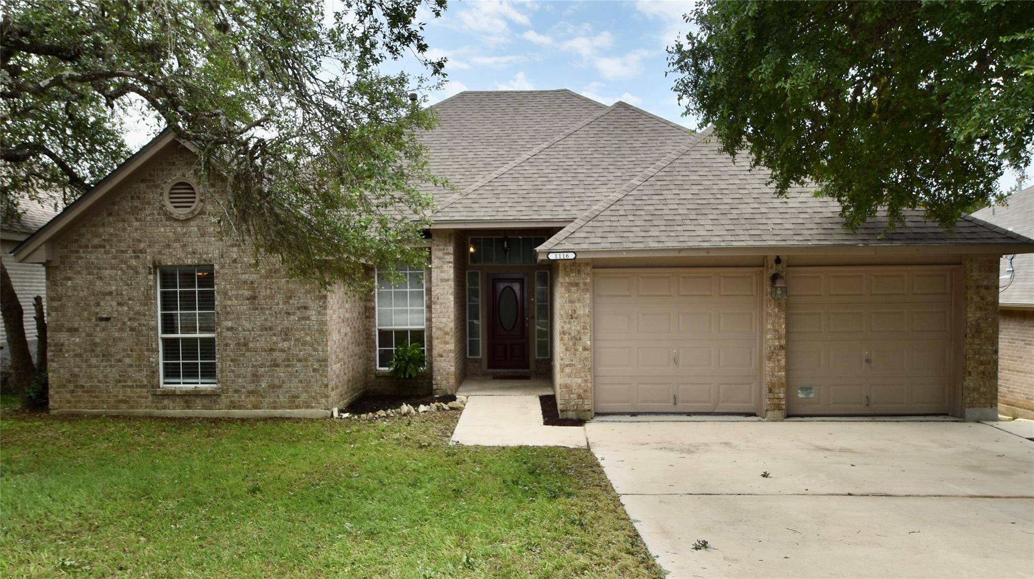 1116 Debbie CT, San Marcos, TX 78666