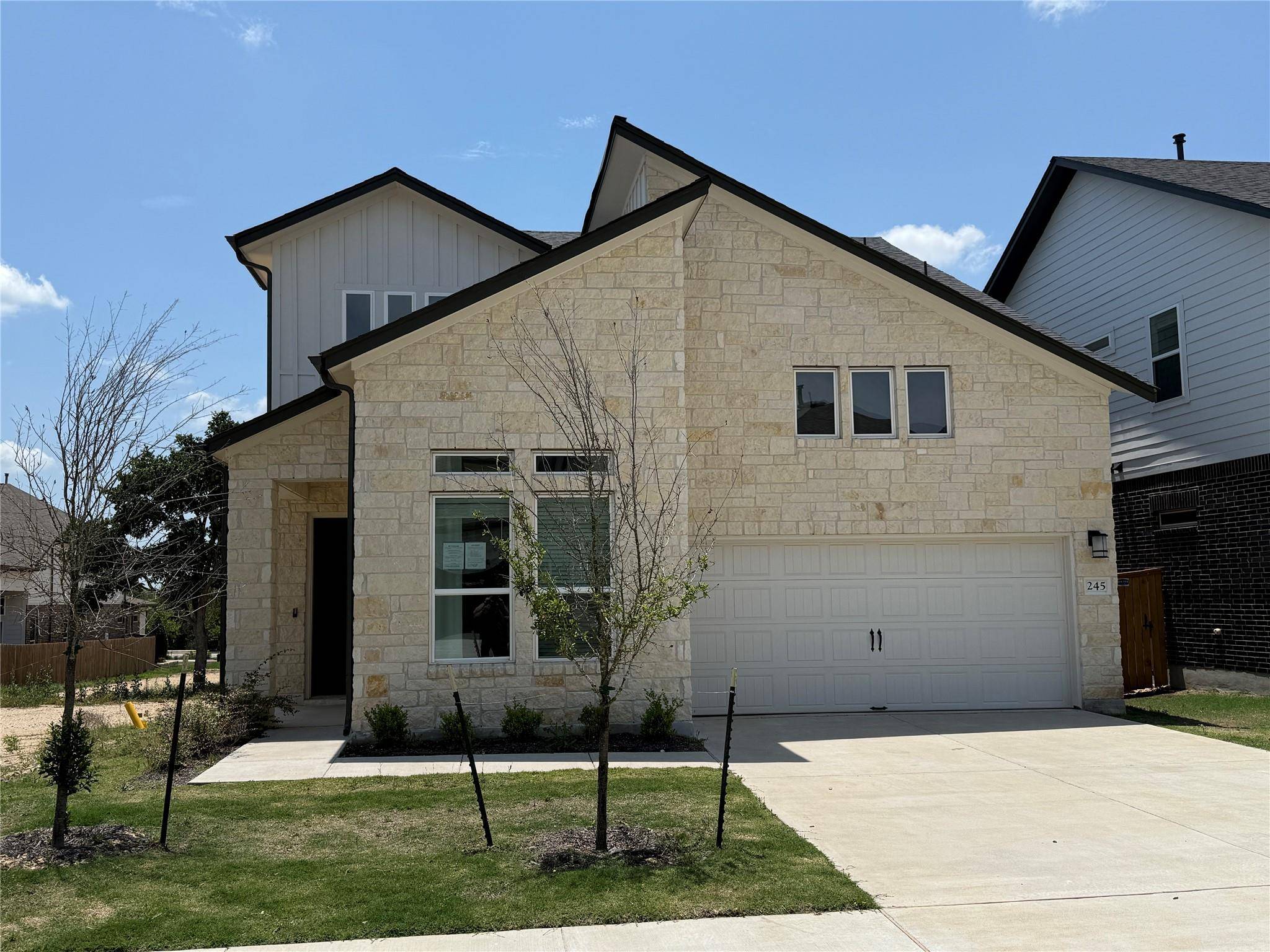 245 Darley Oak DR, Dripping Springs, TX 78620