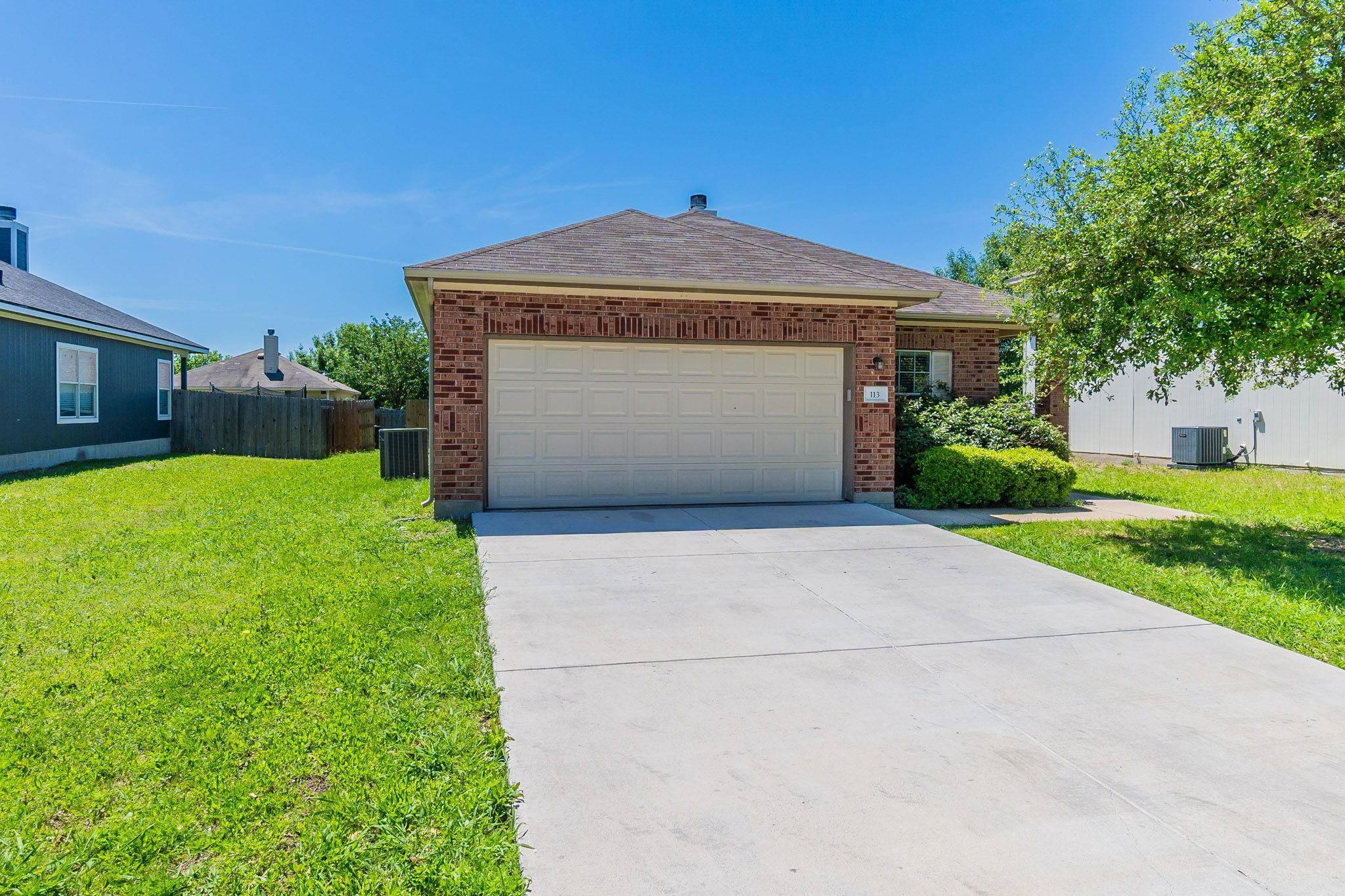 113 Almquist ST, Hutto, TX 78634